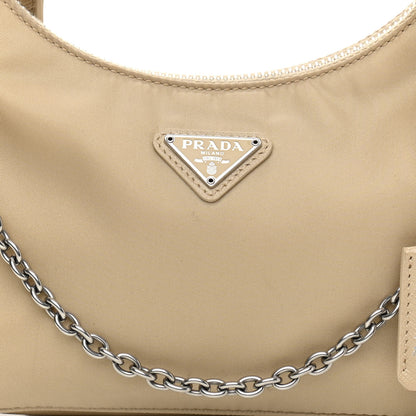 Prada Nylon Re-Edition 2005 Shoulder Bag Cammeo 7 of 10