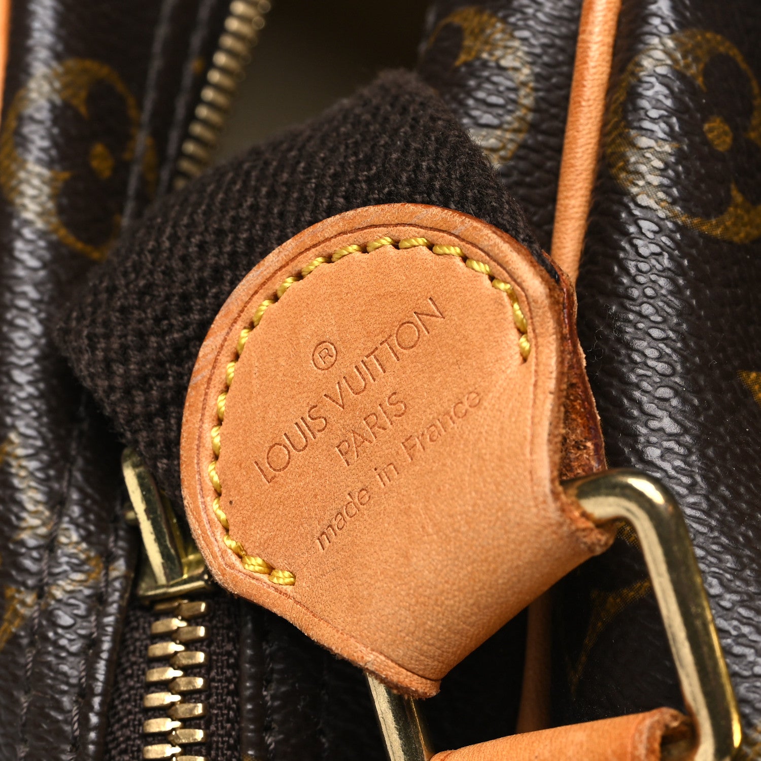 Louis Vuitton Monogram Reporter GM 7 of 11