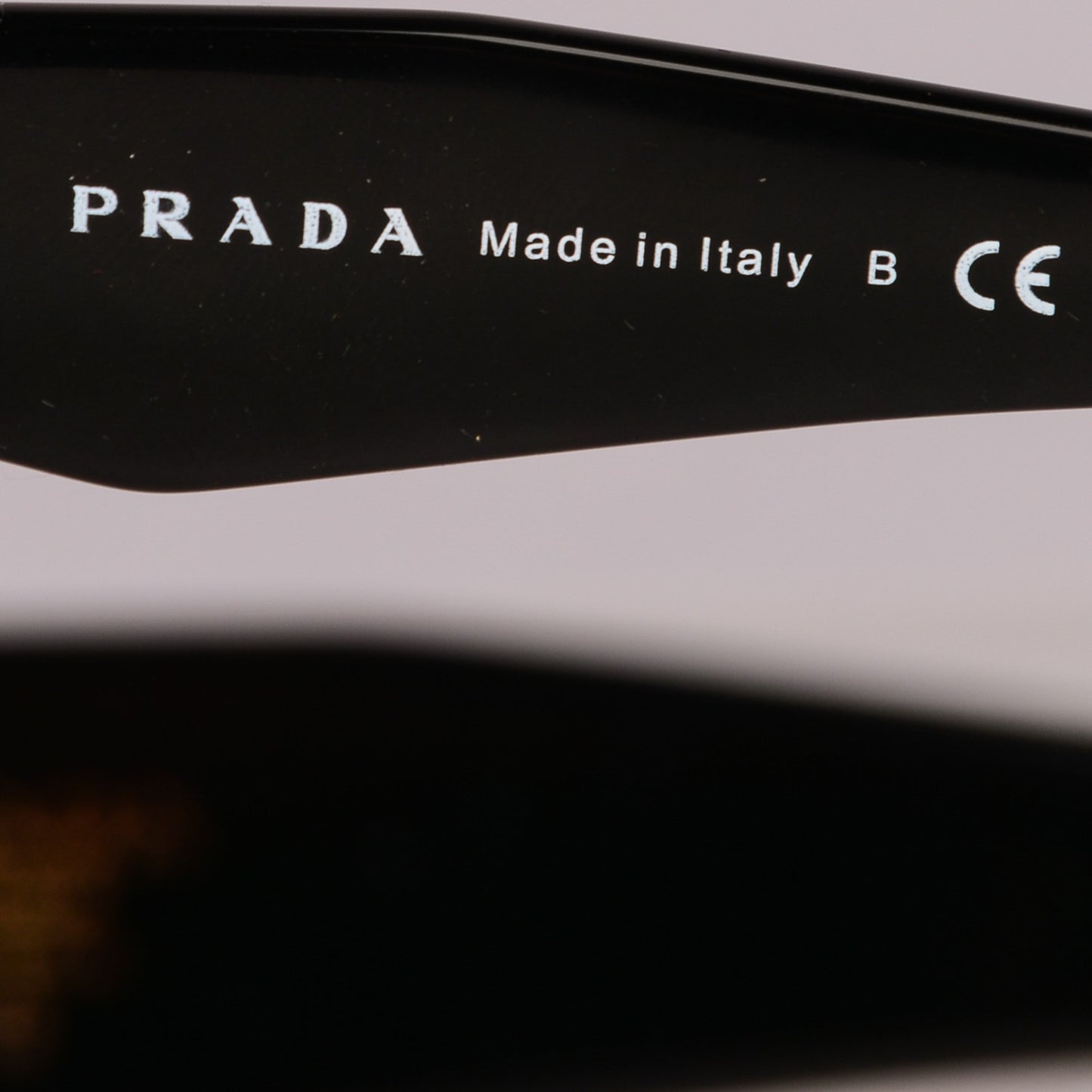 Sunglasses SPR 16R Black