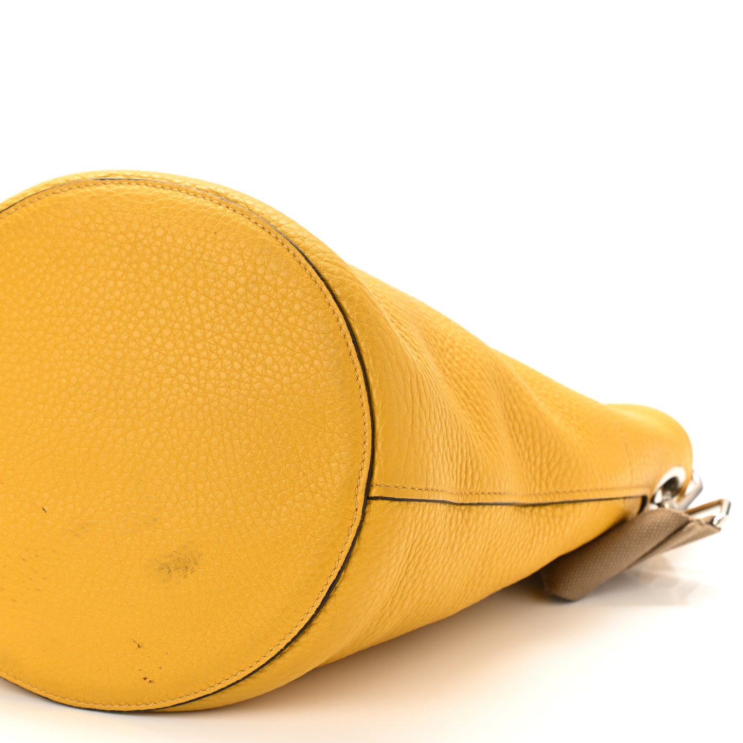 Vitello Daino Bucket Bag Mimosa
