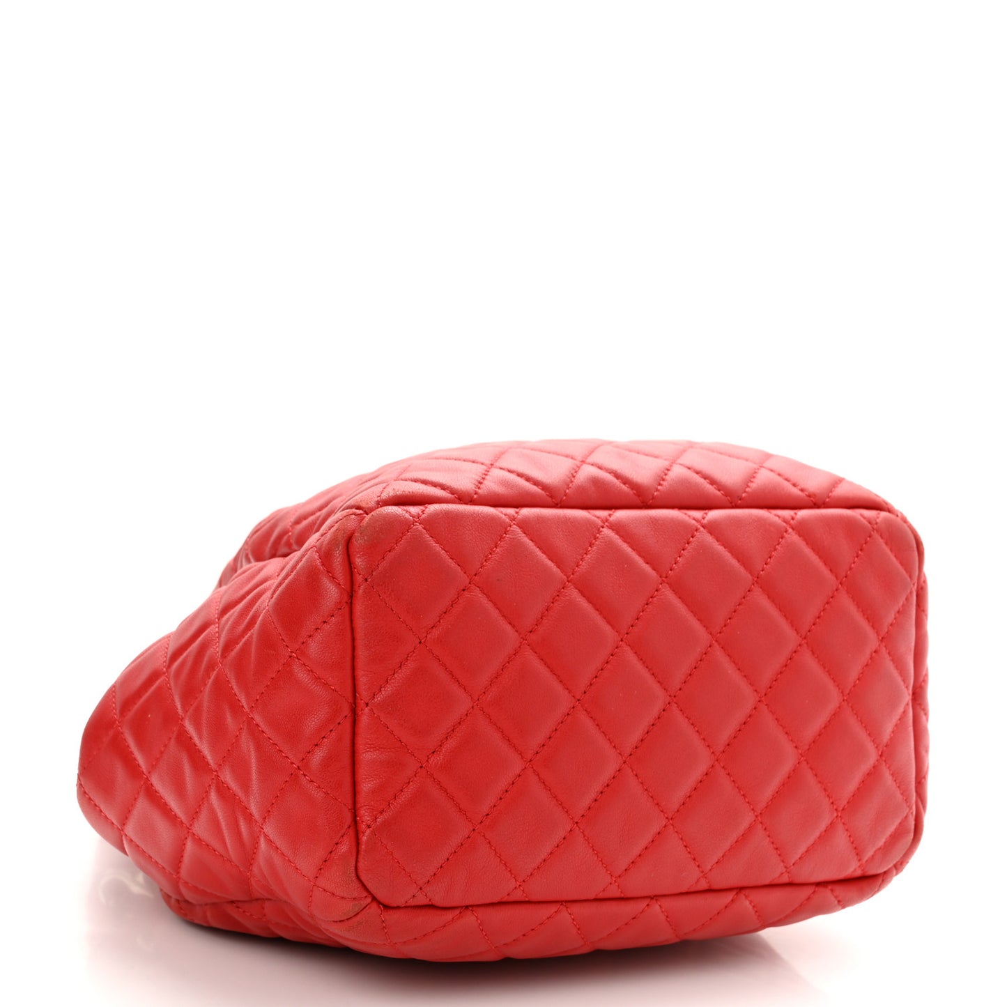 Lambskin Quilted Small CC Chain Drawstring Bucket Bag Red
