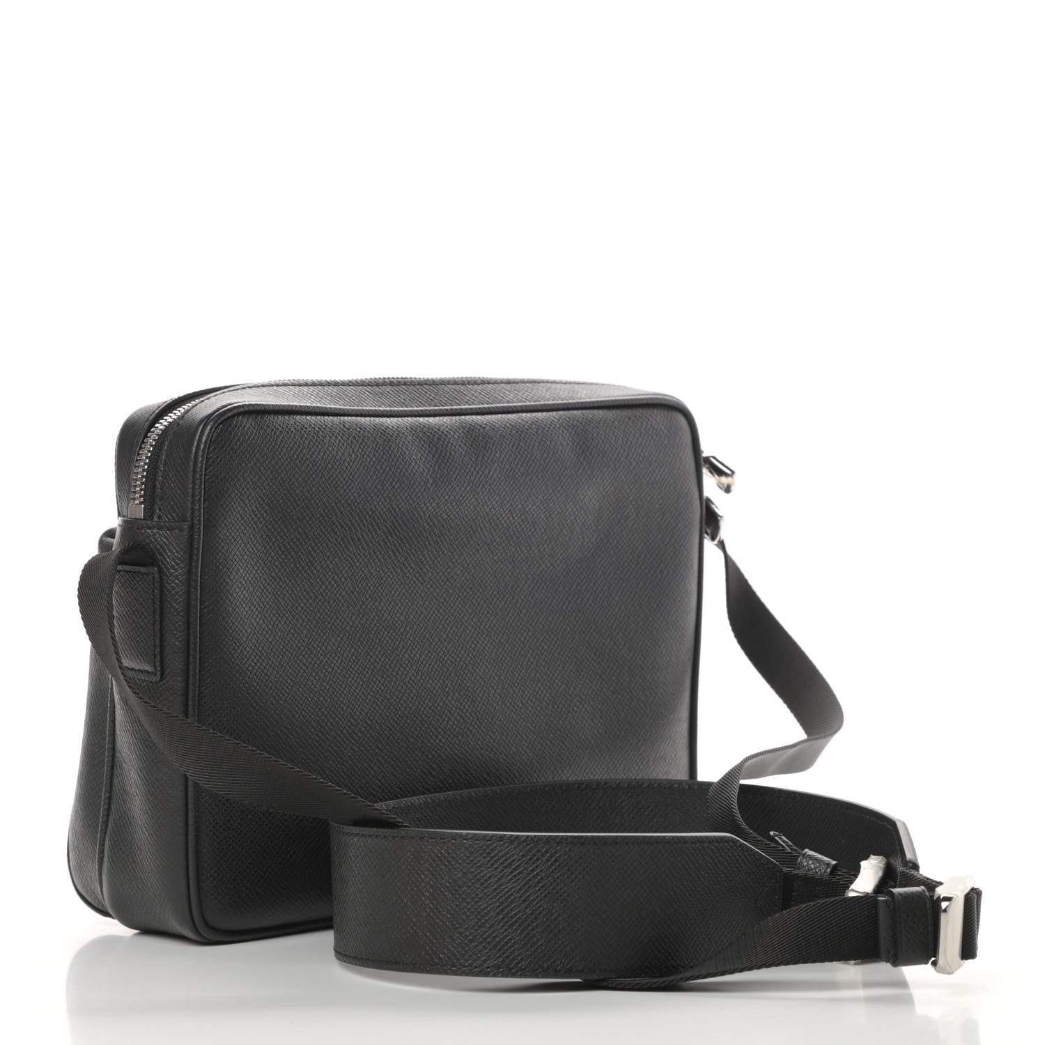Louis Vuitton Taiga Outdoor Messenger PM Black 3 of 13