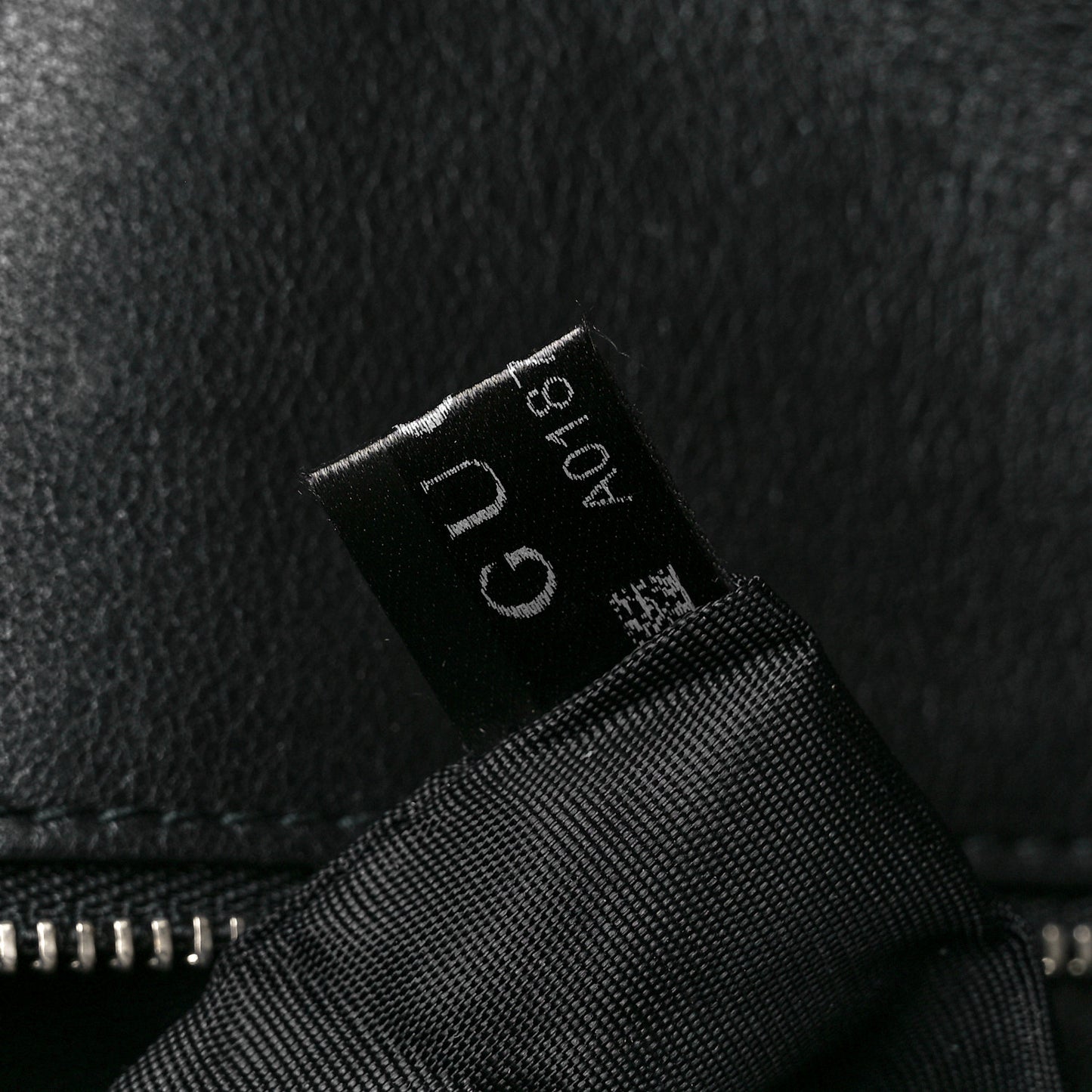 Shade Lux Calfskin Interlocking G Shoulder Bag Black