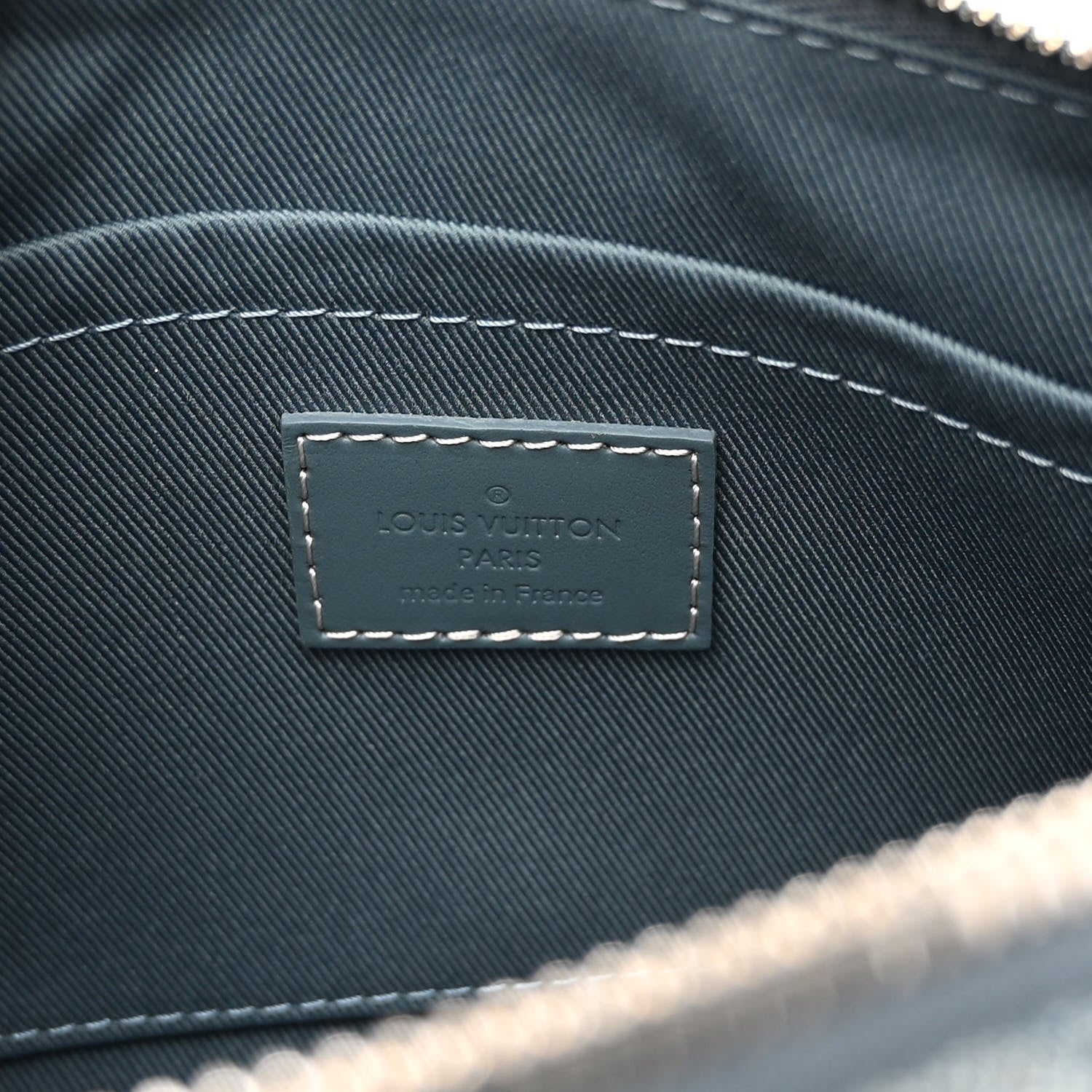 Louis Vuitton Monogram Washed Denim Keepall Bandouliere 25 6 of 10