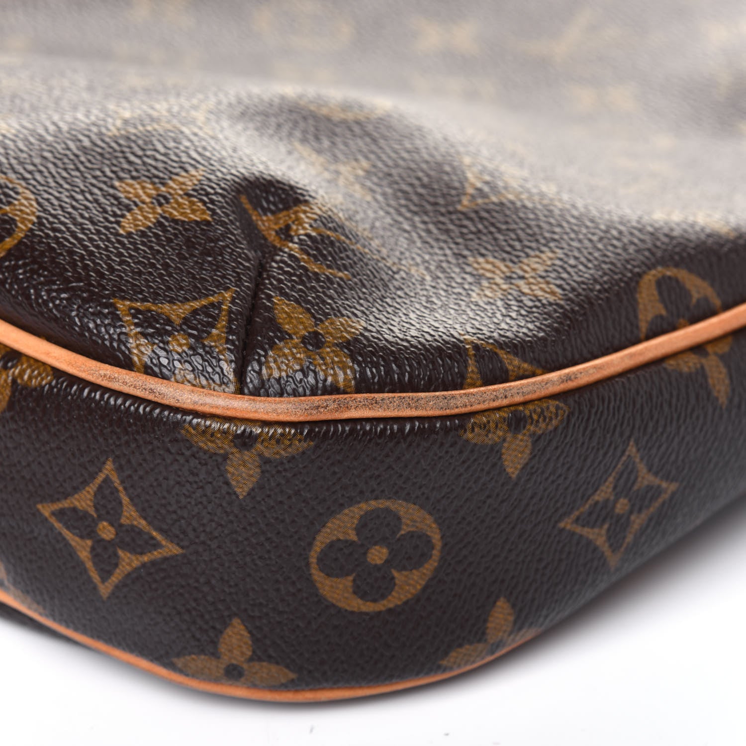 Louis Vuitton Monogram Odeon MM 10 of 21
