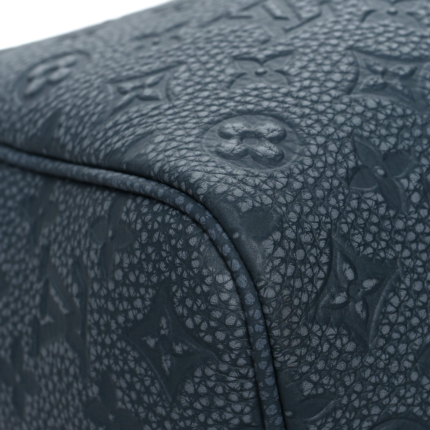 Taurillon Monogram Climbing Keepall Bandouliere 50 Granite