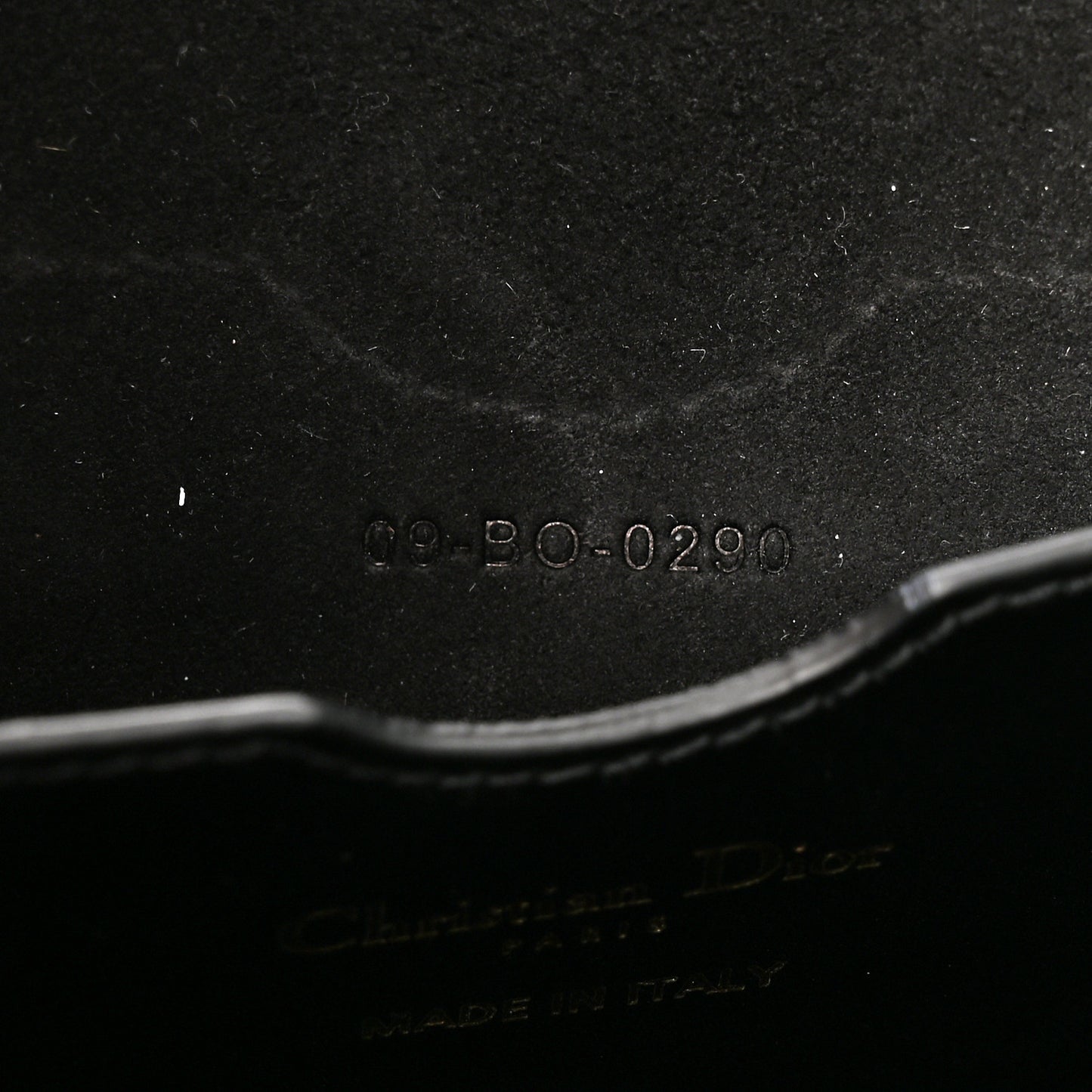Box Calfskin Large Bobby Flap Black