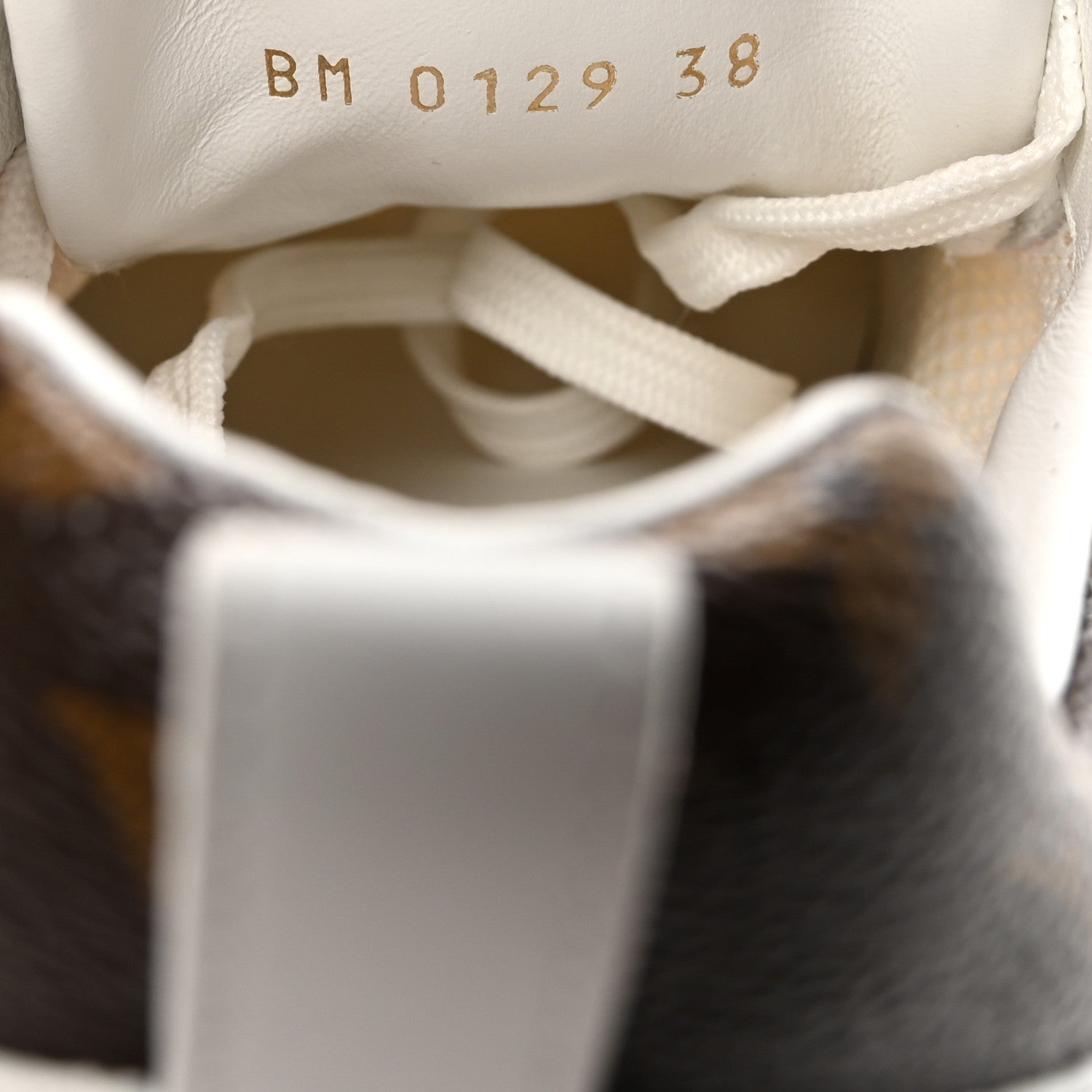 Louis Vuitton Calfskin Monogram Run Away Sneakers 39 White 9 of 10