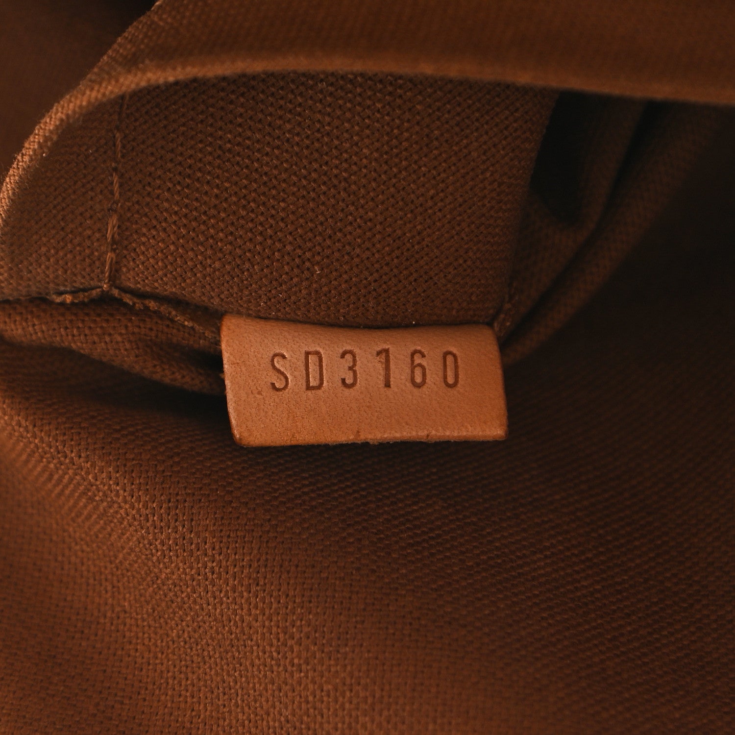 Louis Vuitton Monogram Tivoli GM 7 of 12