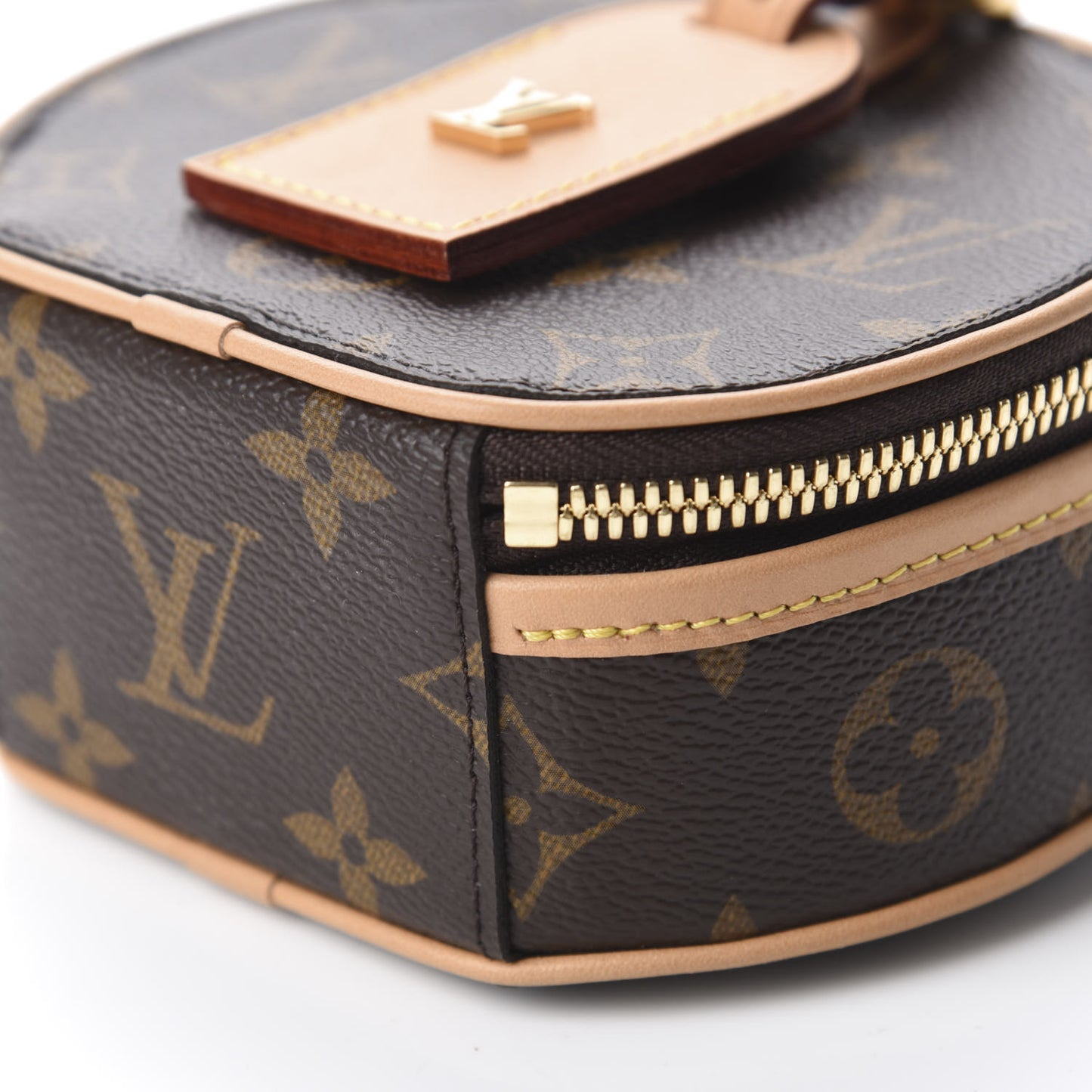 Monogram Mini Boite Chapeau