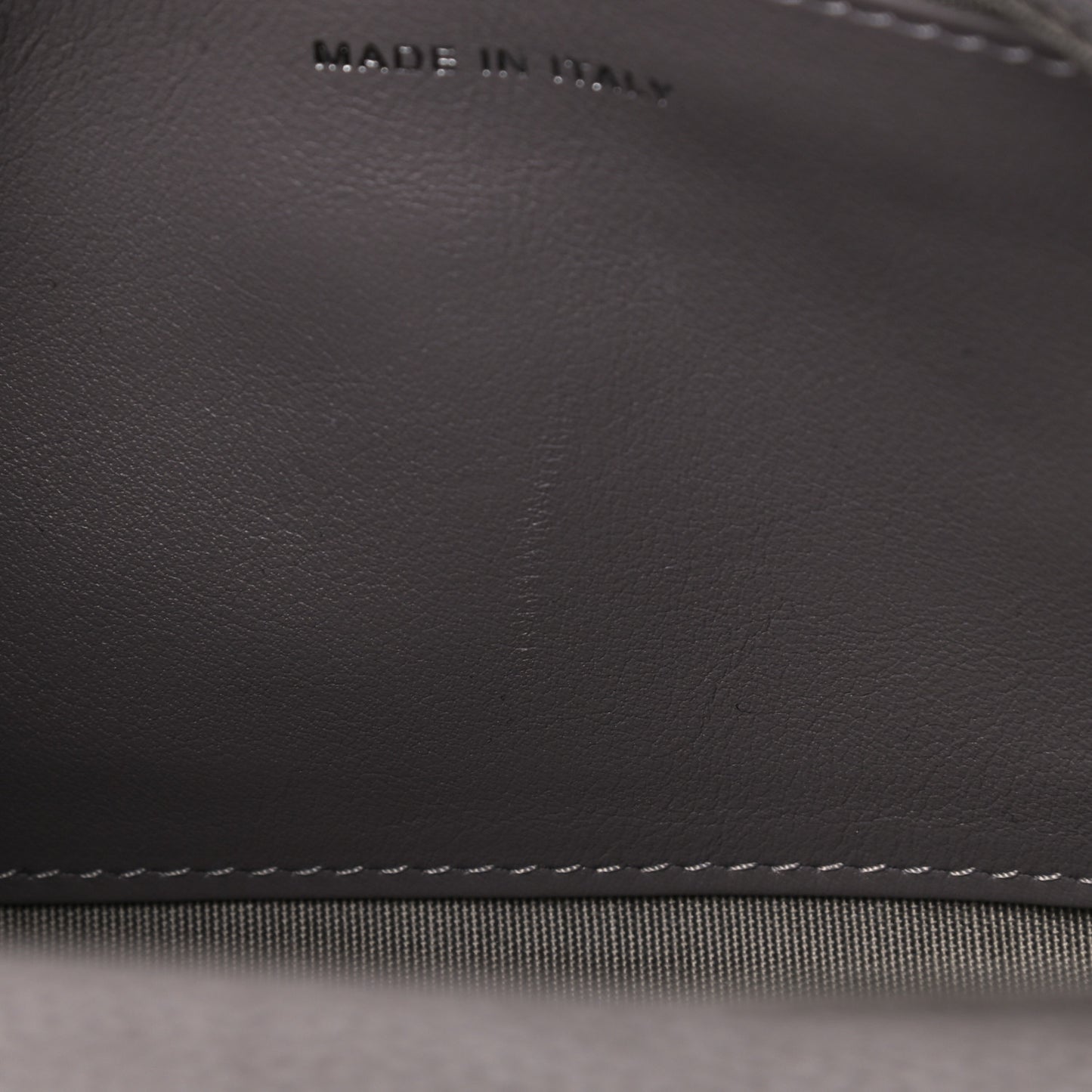Caviar Half Moon Wallet On Chain WOC Light Grey