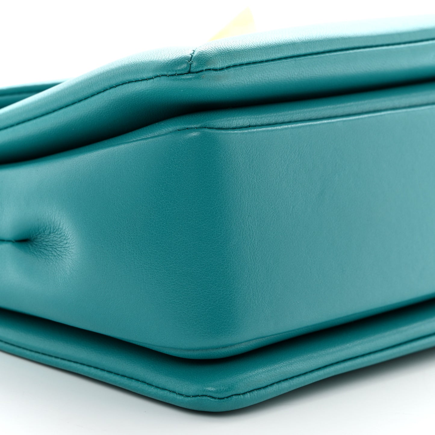 Nappa One Stud Chain Clutch Ultra Marine Green