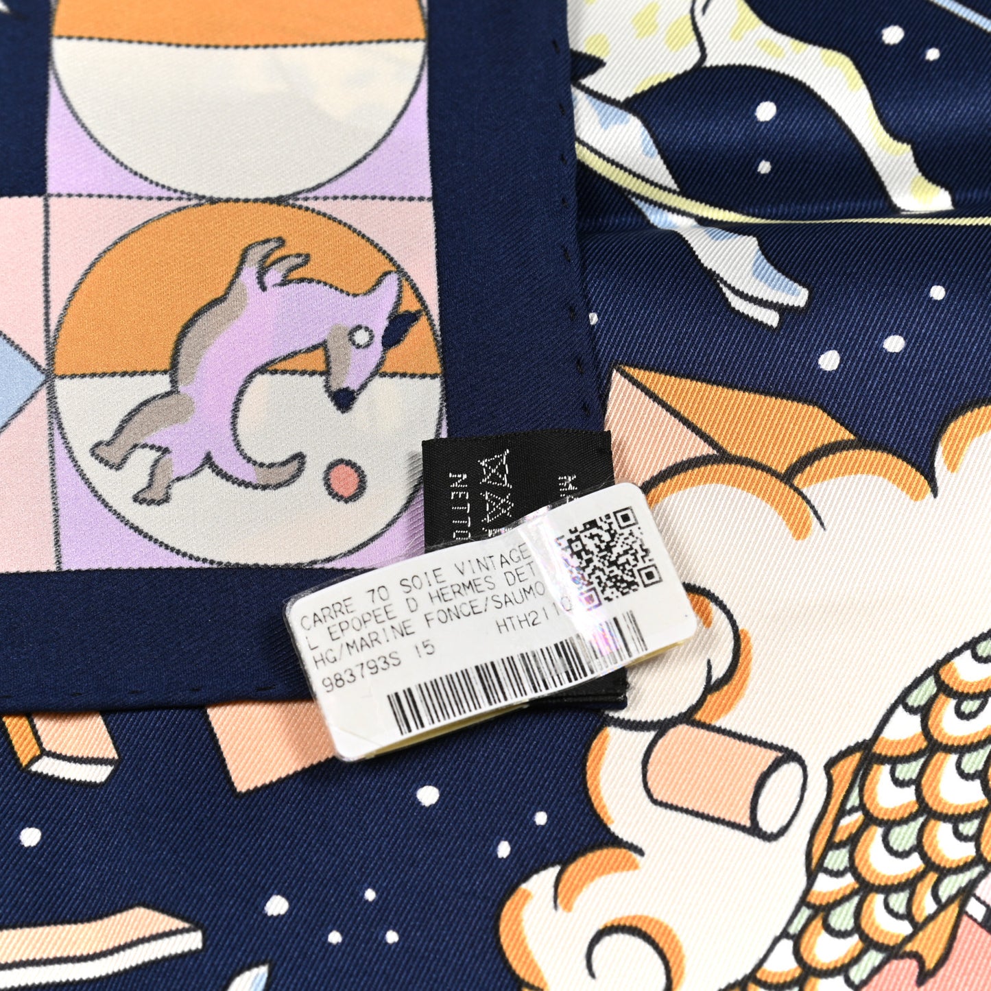 Silk L'Epopee D' Hermes Detail Scarf 70 Marine Fonce Saumon