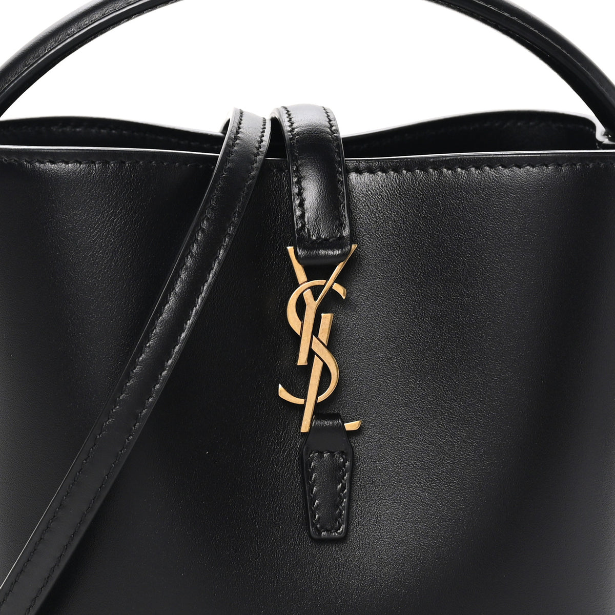 Shiny Calfskin Le 37 Mini Bucket Bag Black