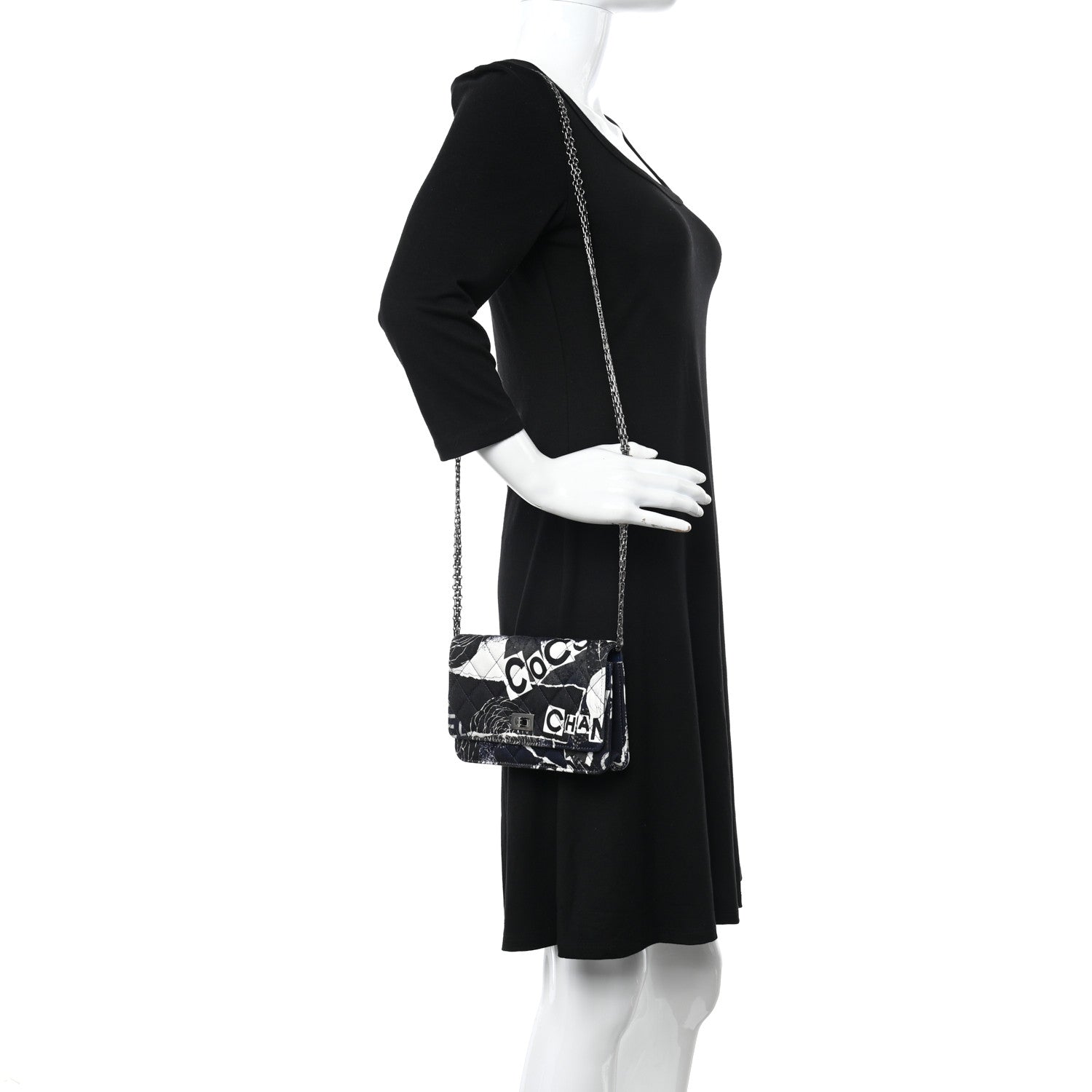 Chanel Canvas Printed Quilted 2.55 Reissue Wallet On Chain WOC White Black Navy Blue 2 of 12