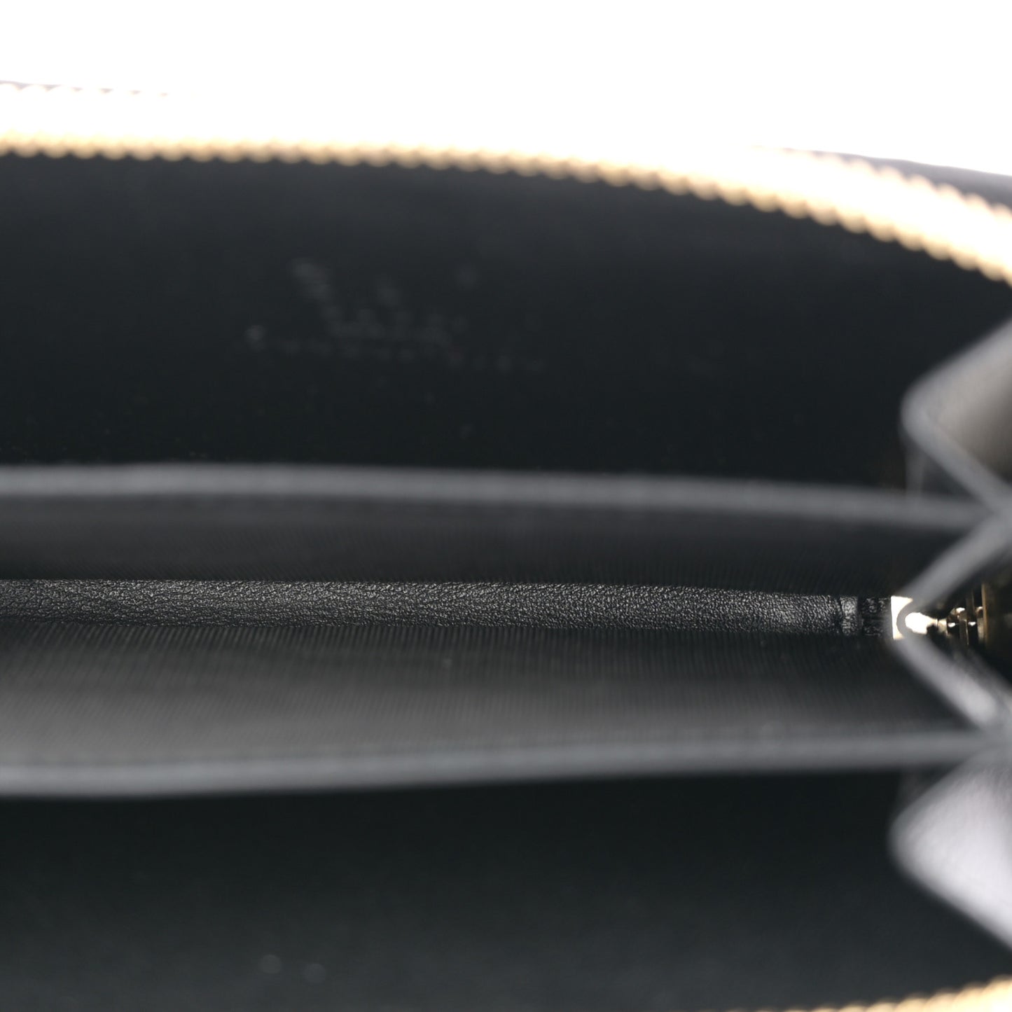 Microguccissima Zip Around Card Case Black
