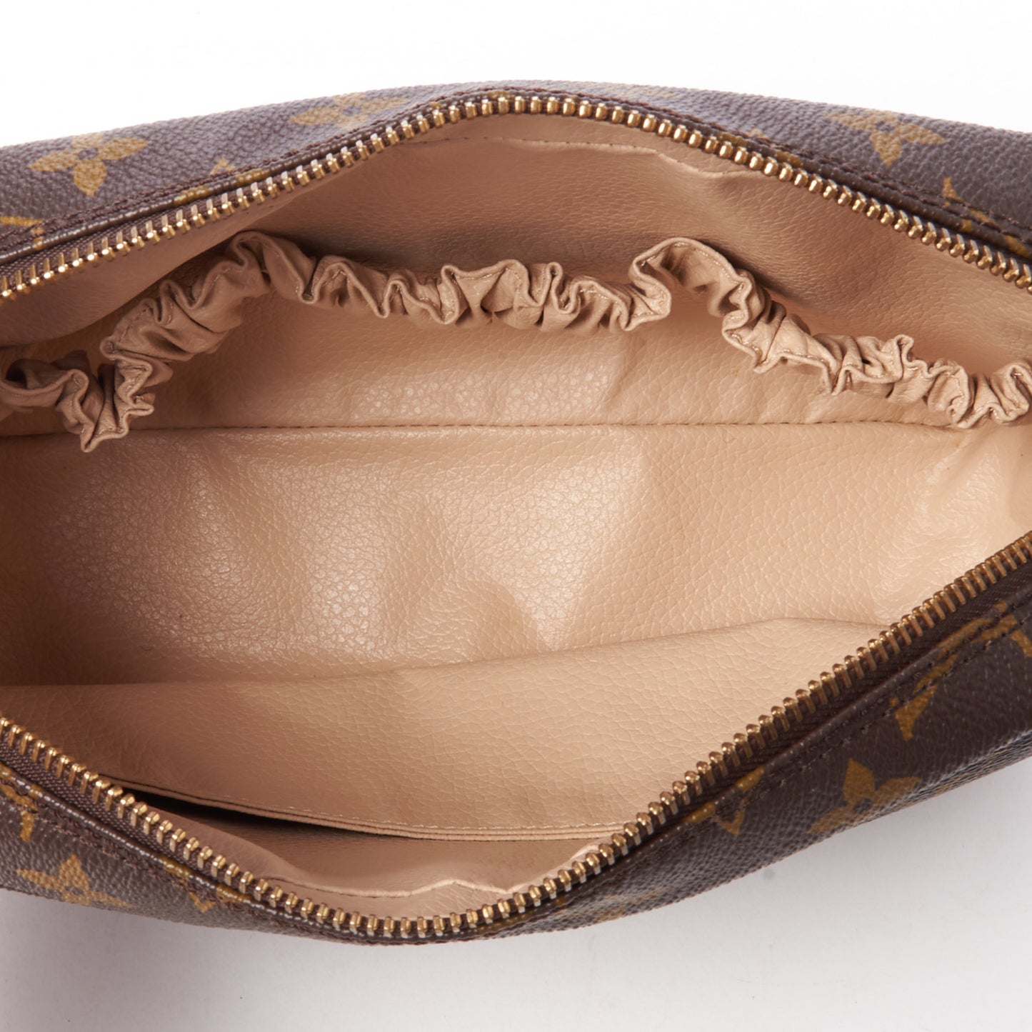 Monogram Trousse Toilette 23