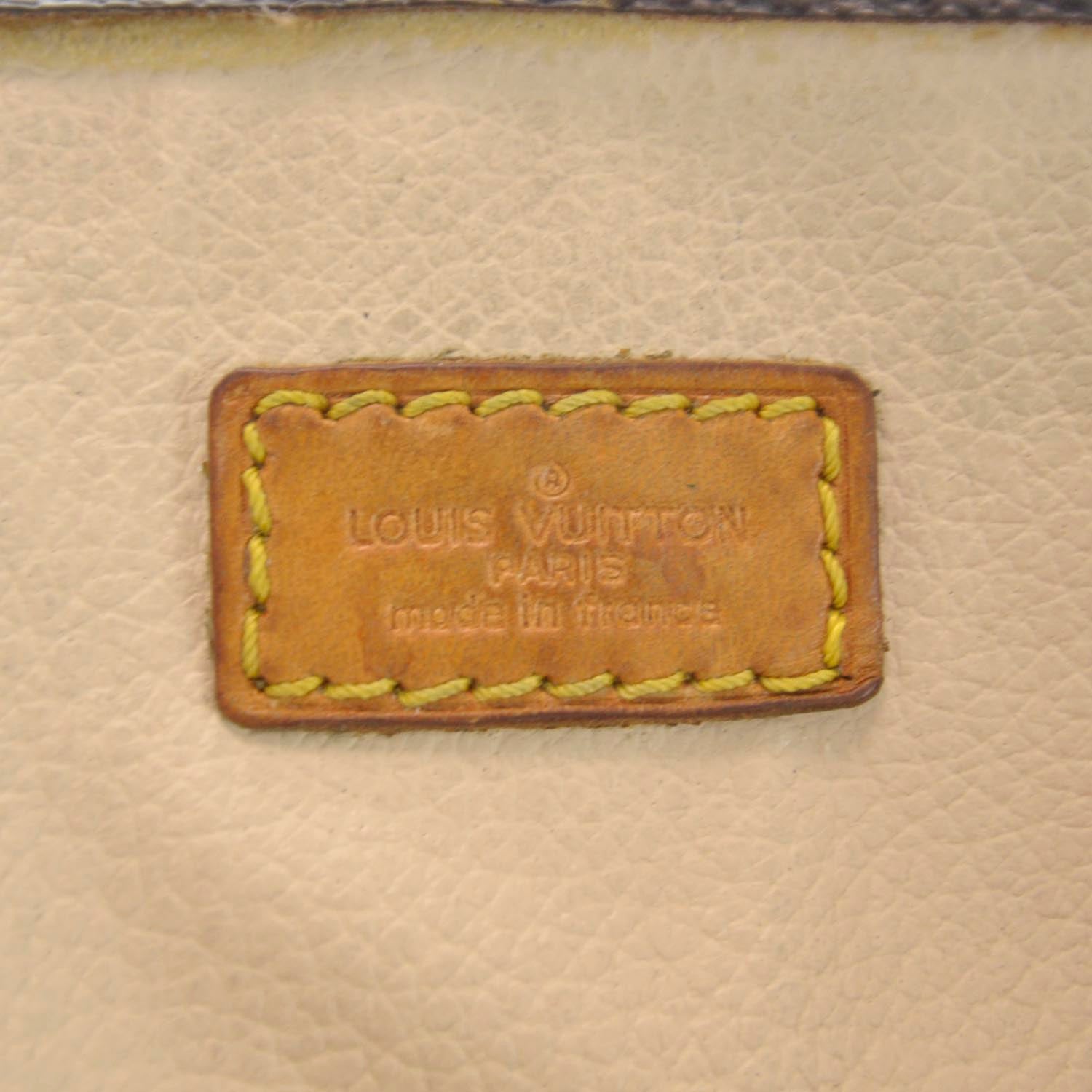 Louis Vuitton Monogram Sac Plat 8 of 8