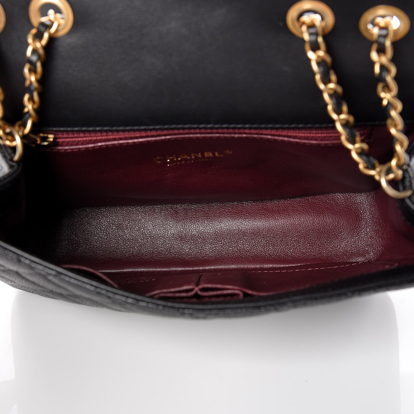 Caviar Quilted Small CC Filigree Flap Black