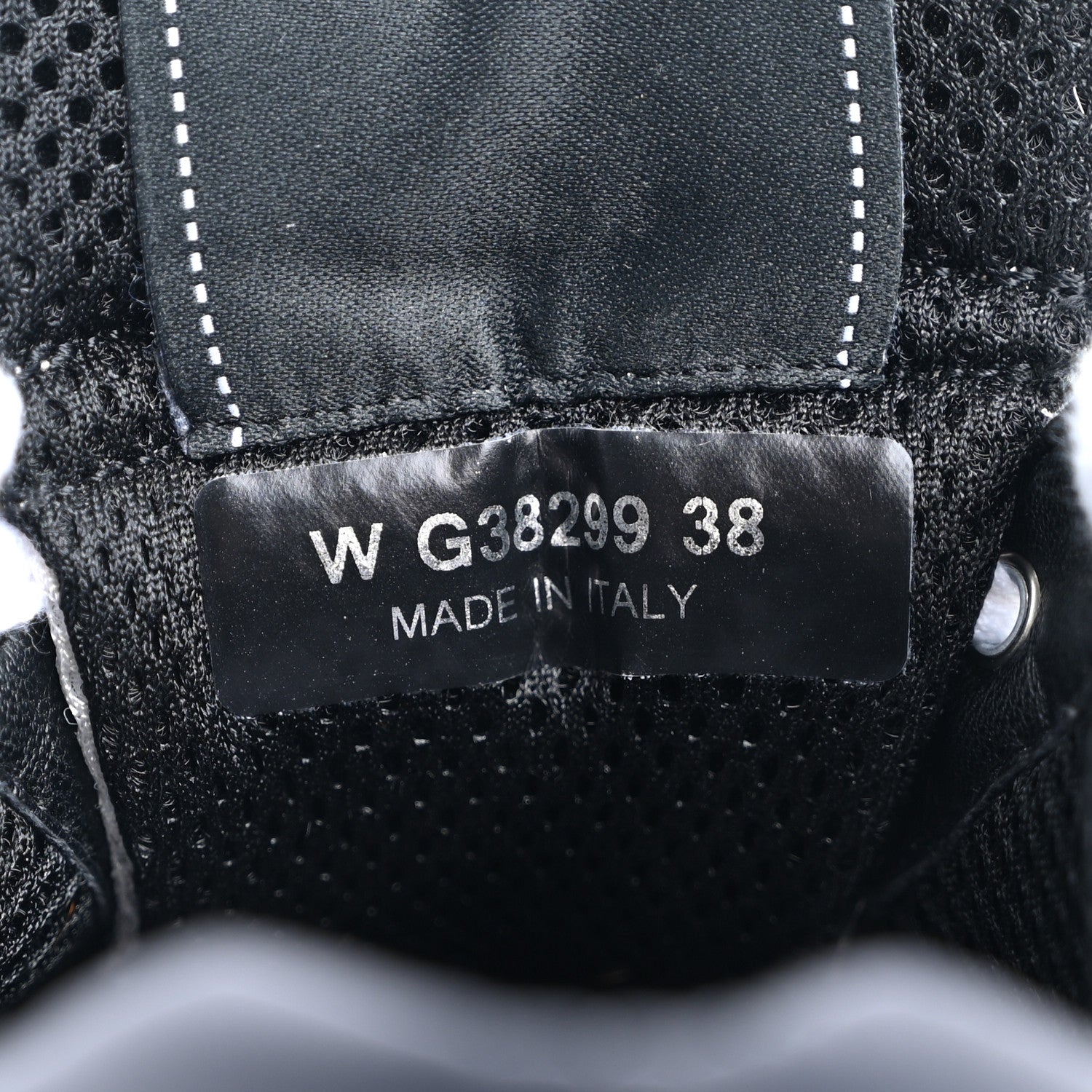Chanel Mesh Suede Calfskin Grained Calfskin Womens CC Sneakers 38 White Black 8 of 9