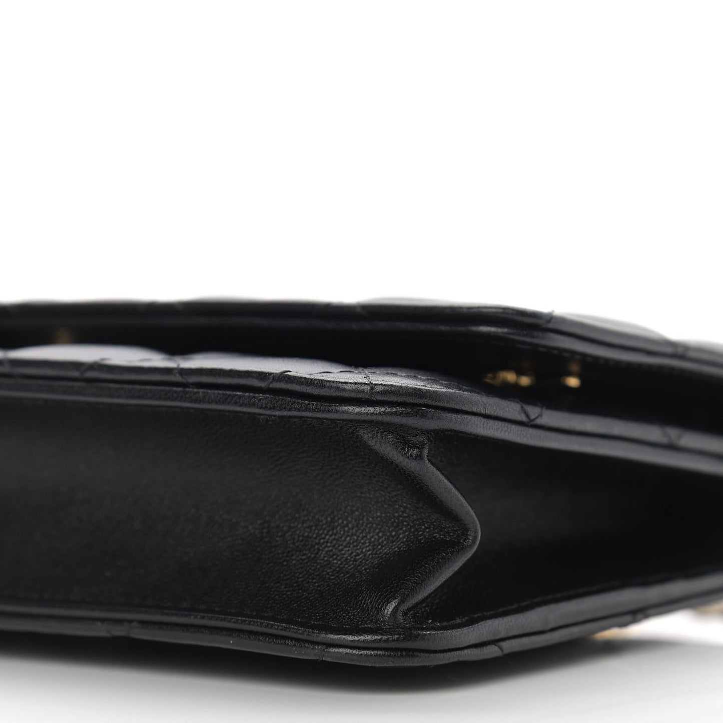 Lambskin Quilted Wallet On Chain WOC Black
