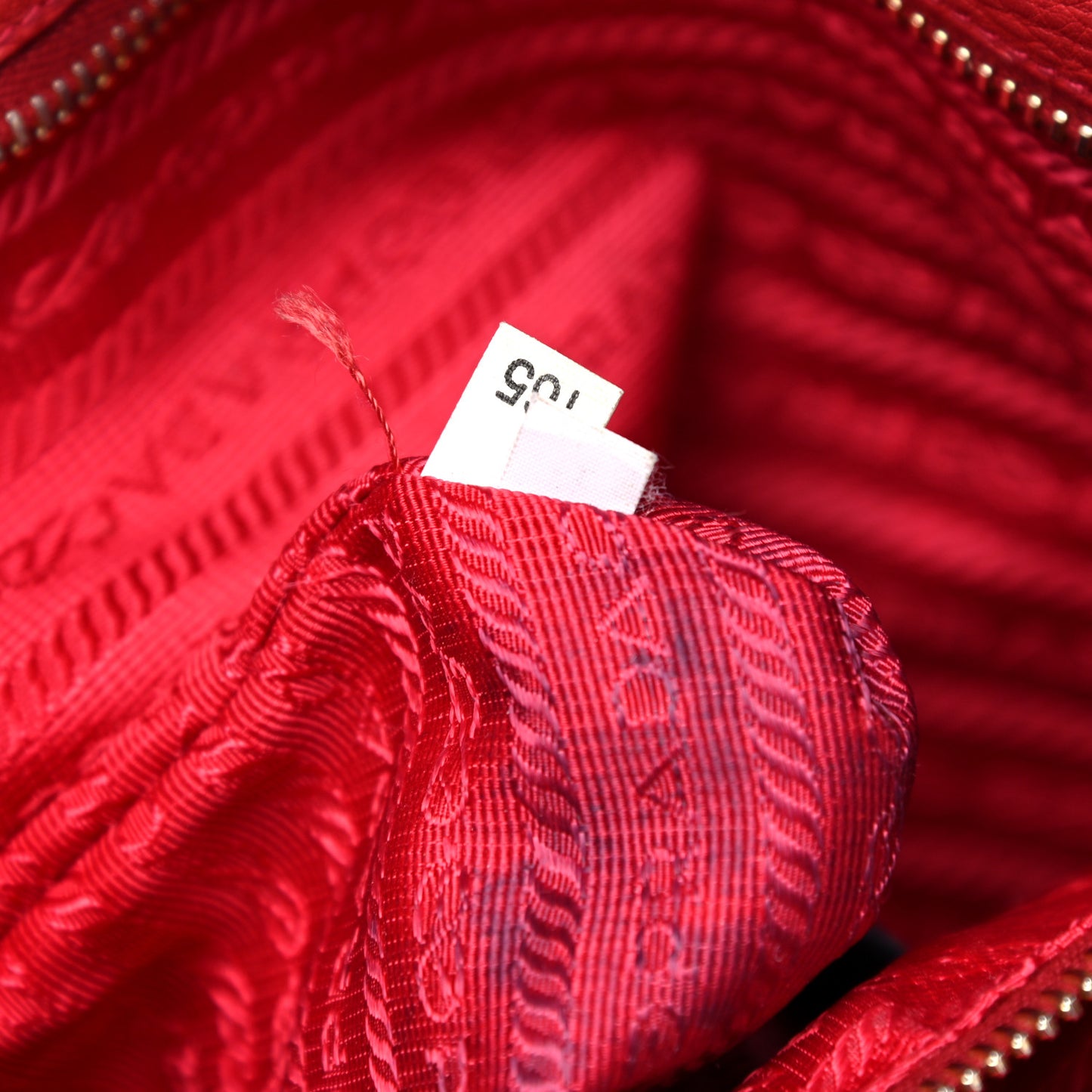 Vitello Daino Tote Rosso