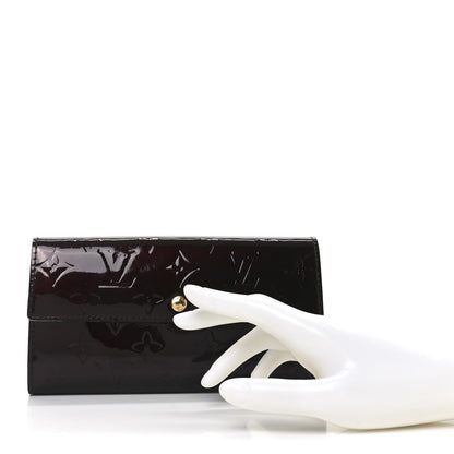 Louis Vuitton Vernis Sarah Wallet Amarante 2 of 7
