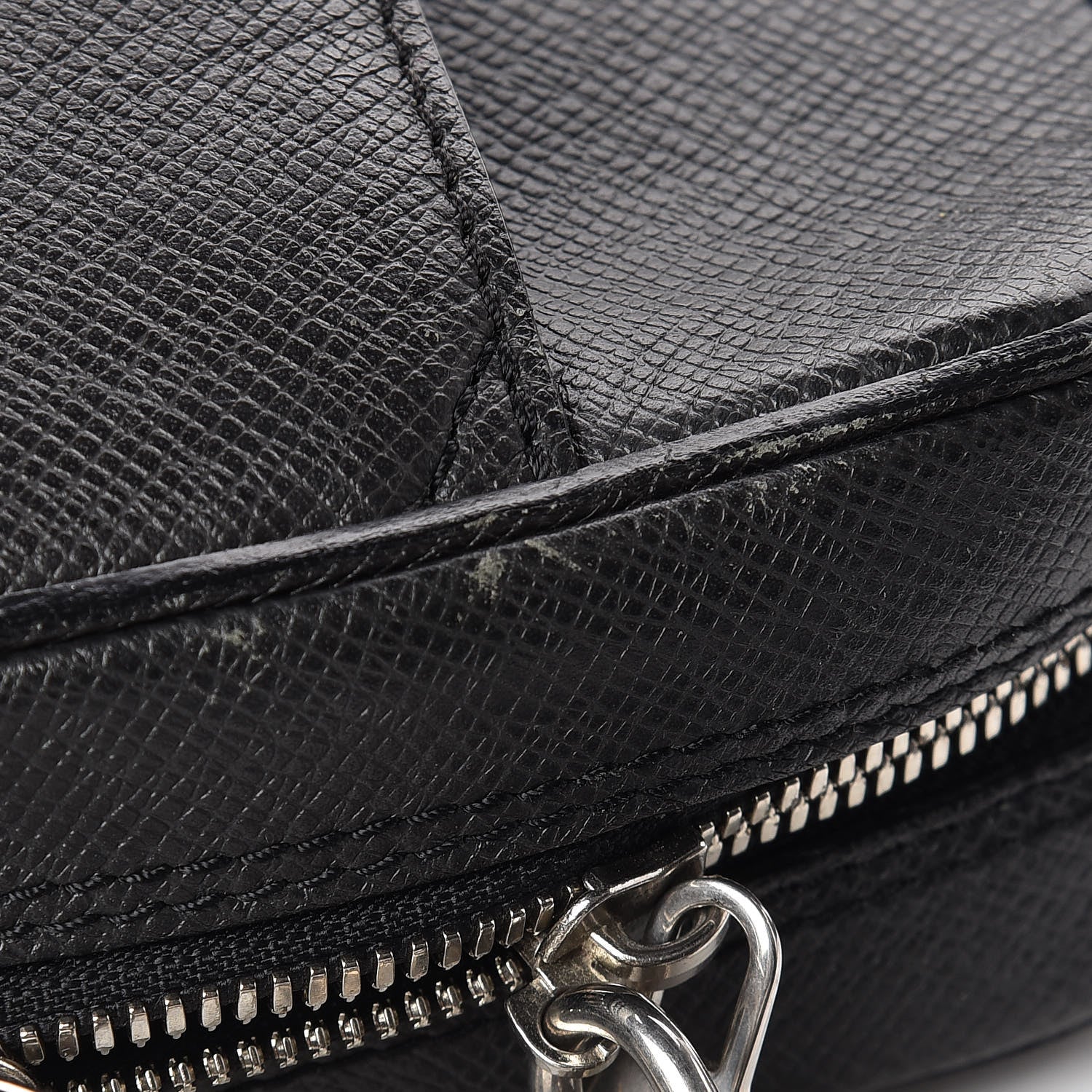 Louis Vuitton Taiga Porte-Documents Business PM Ardoise 18 of 20