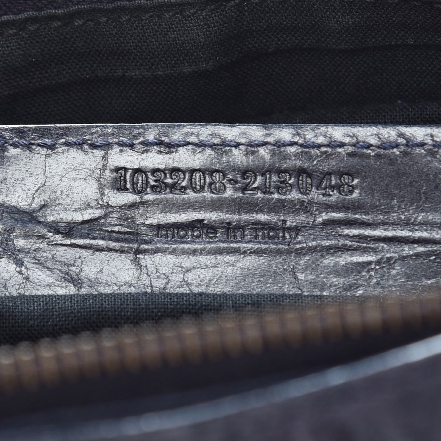 Chevre Classic Hardware First Encre