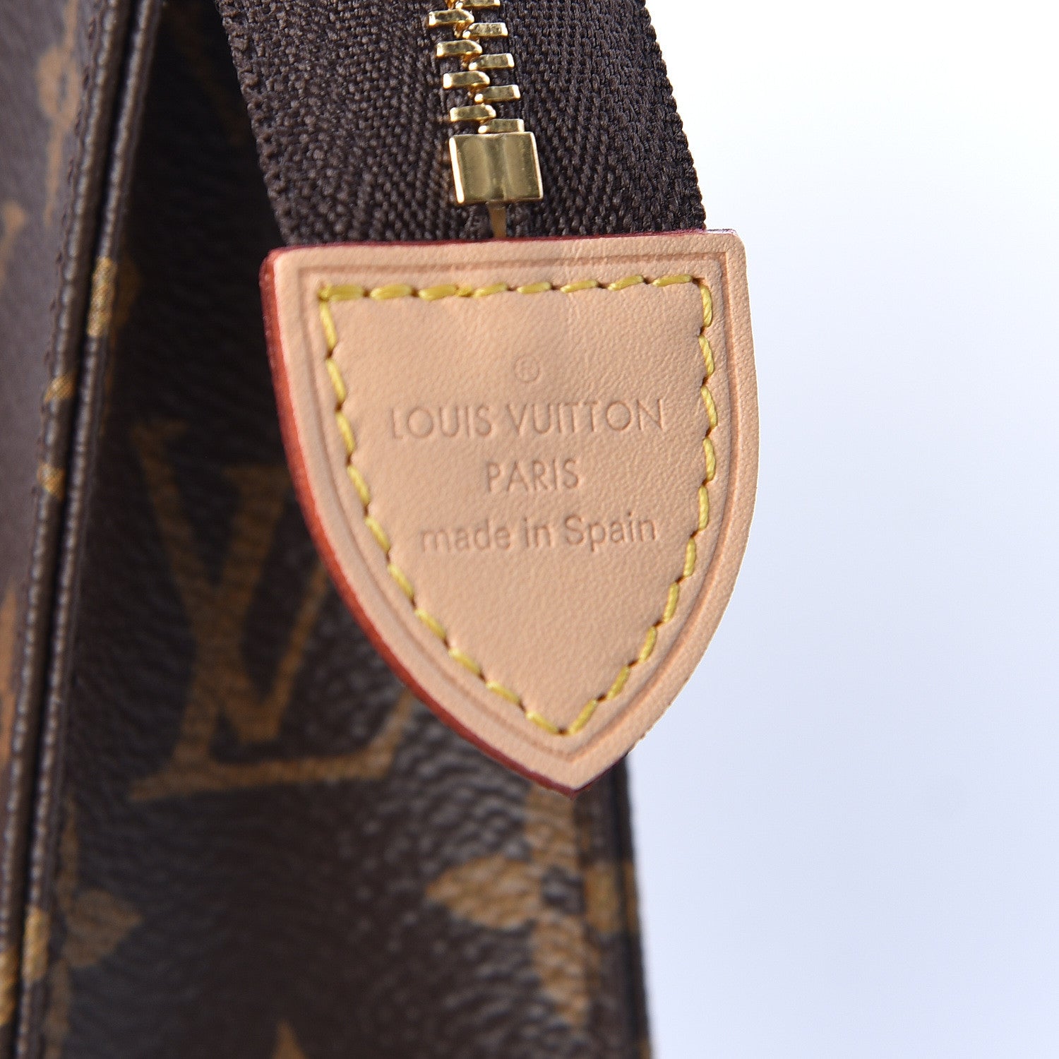 Louis Vuitton Monogram Toiletry Pouch 15 7 of 7