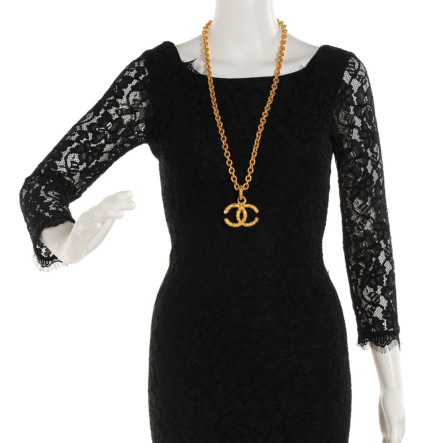 Chanel Large Baroque CC Pendant Necklace Gold 3 of 6