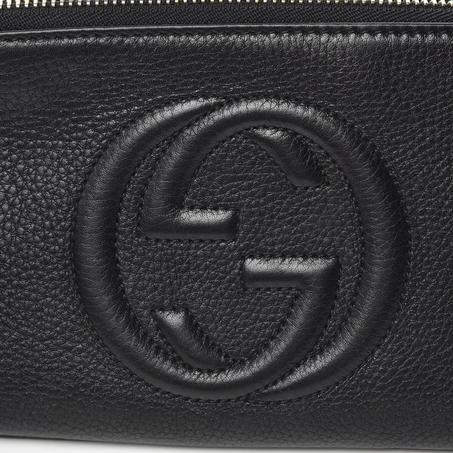 Pebbled Calfskin Soho Wristlet Black