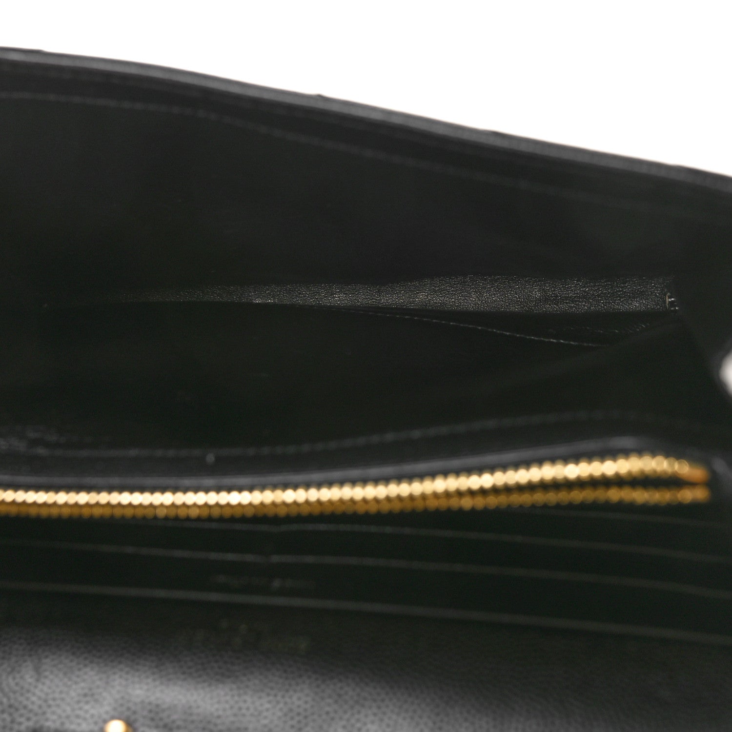 Saint Laurent Grain De Poudre Matelasse Chevron Monogram Chain Wallet Black 5 of 10