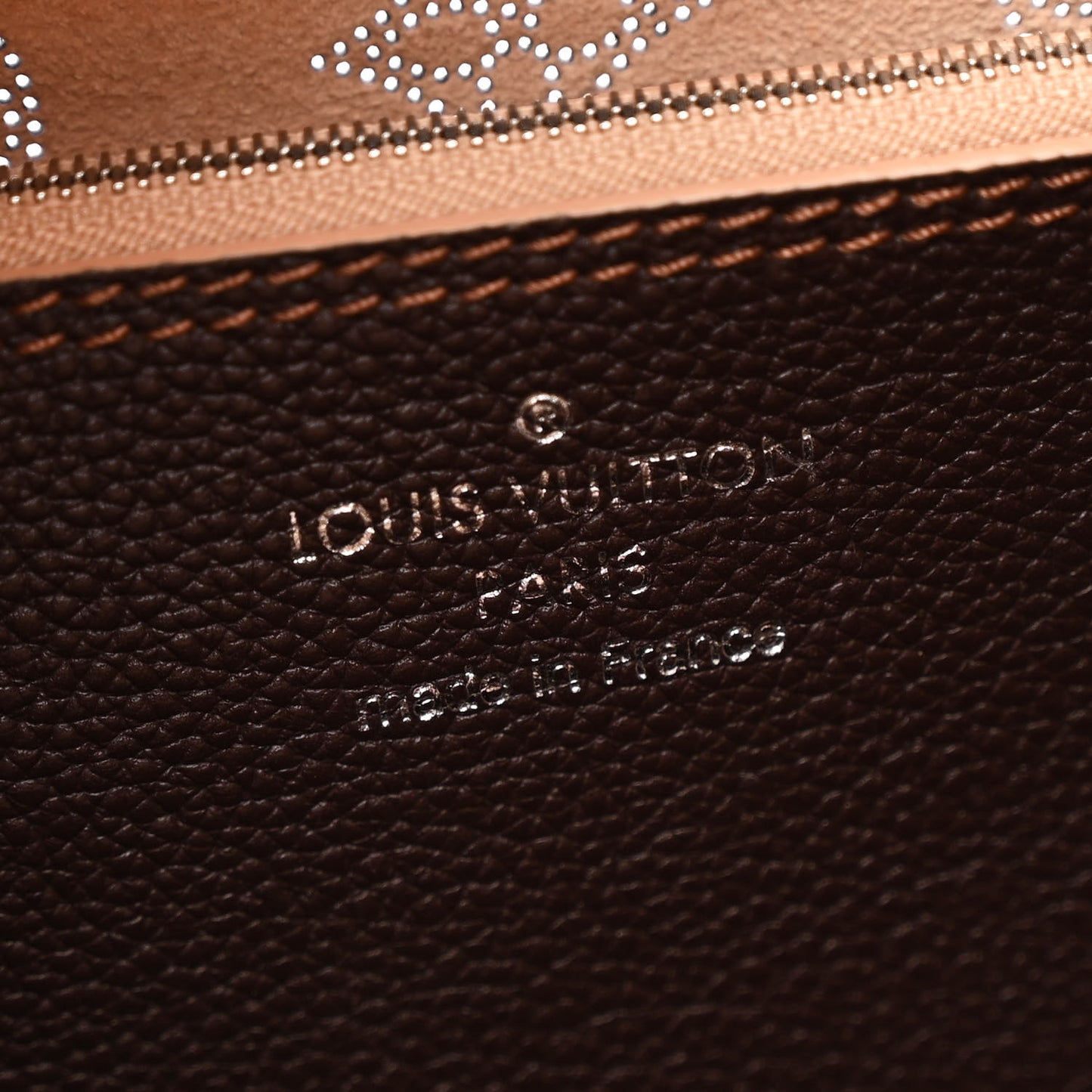 Mahina Carmel Hobo Chocolate