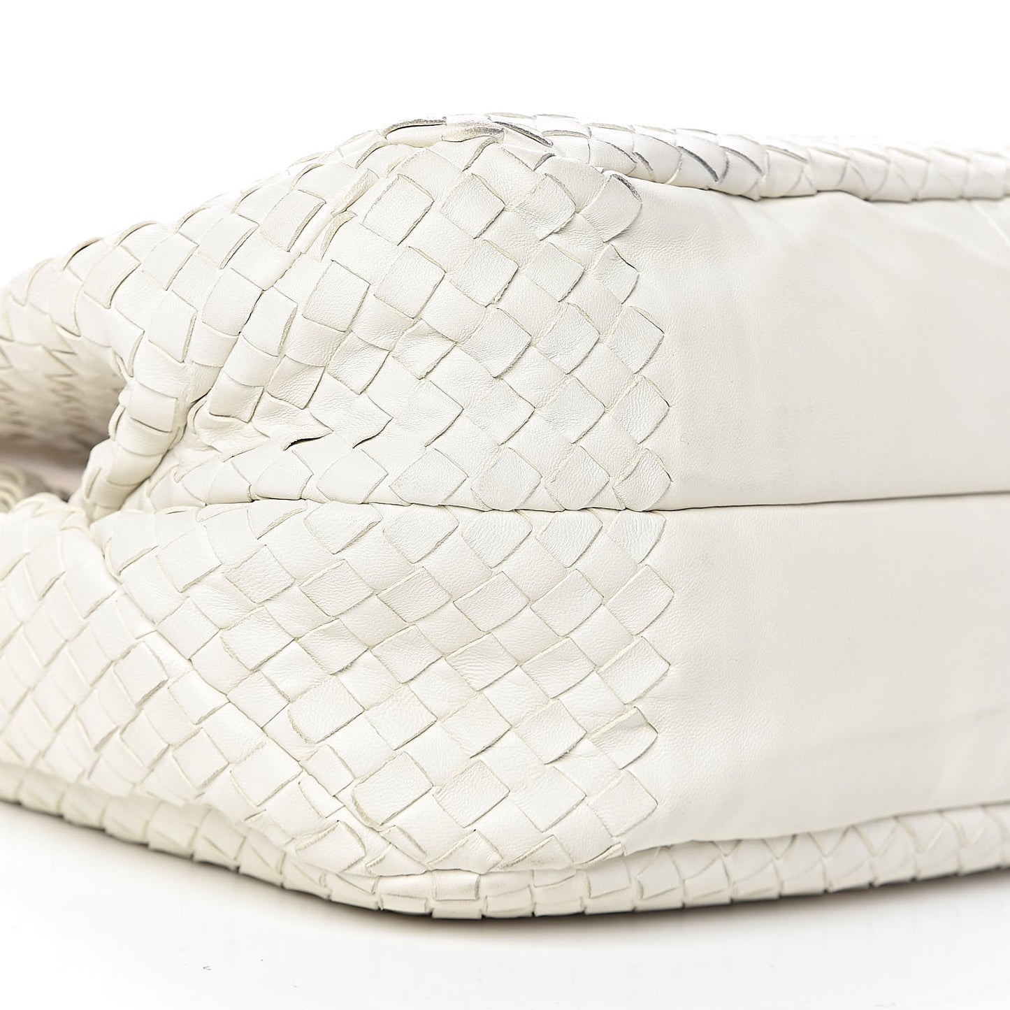 Nappa Intrecciato Medium Campana Hobo White