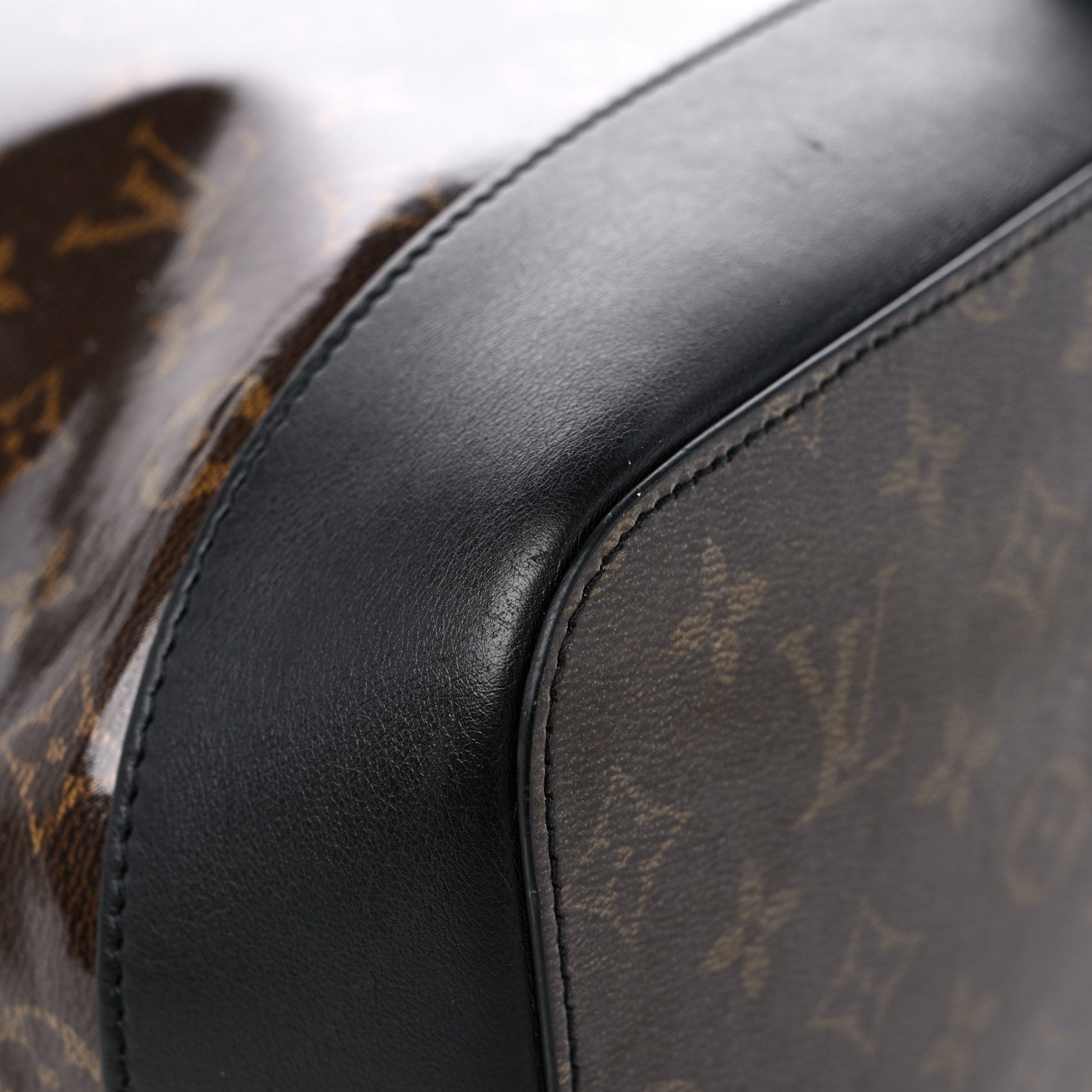 Louis Vuitton Monogram Glaze 2 Way Backpack 7 of 14