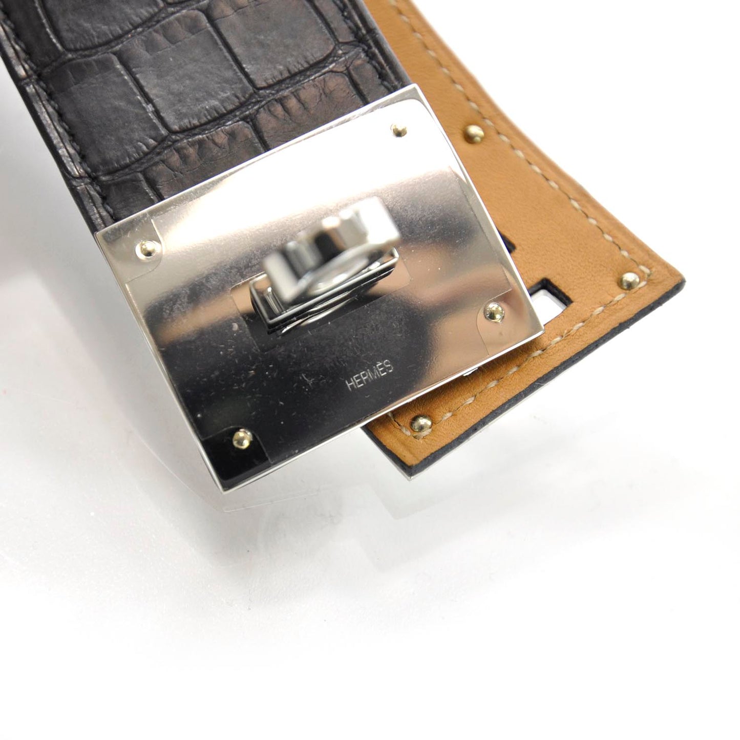 Alligator Kelly Dog Cuff Black