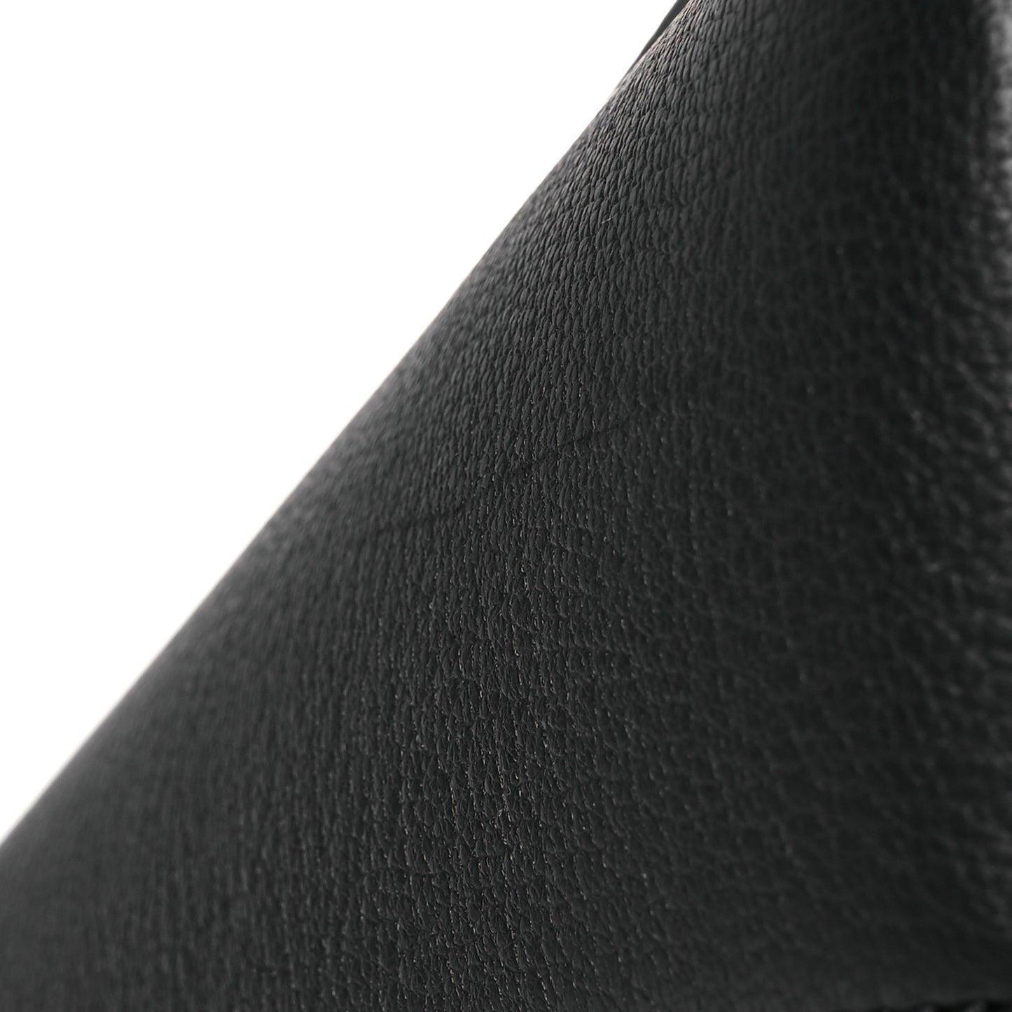 Sugar Goatskin Medium Antigona Black