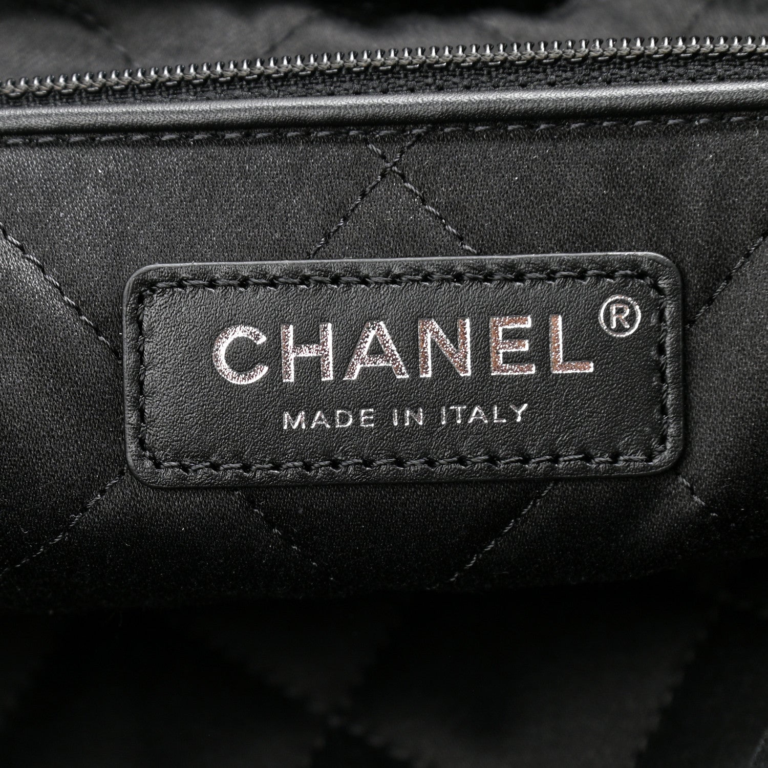 Chanel Shiny Calfskin Quilted Small Chanel 22 So Black 8 of 13
