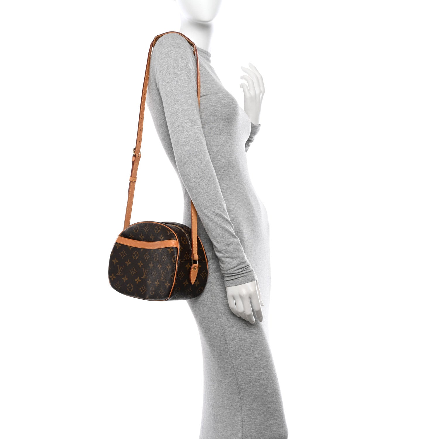 Louis Vuitton Monogram Blois 2 of 9