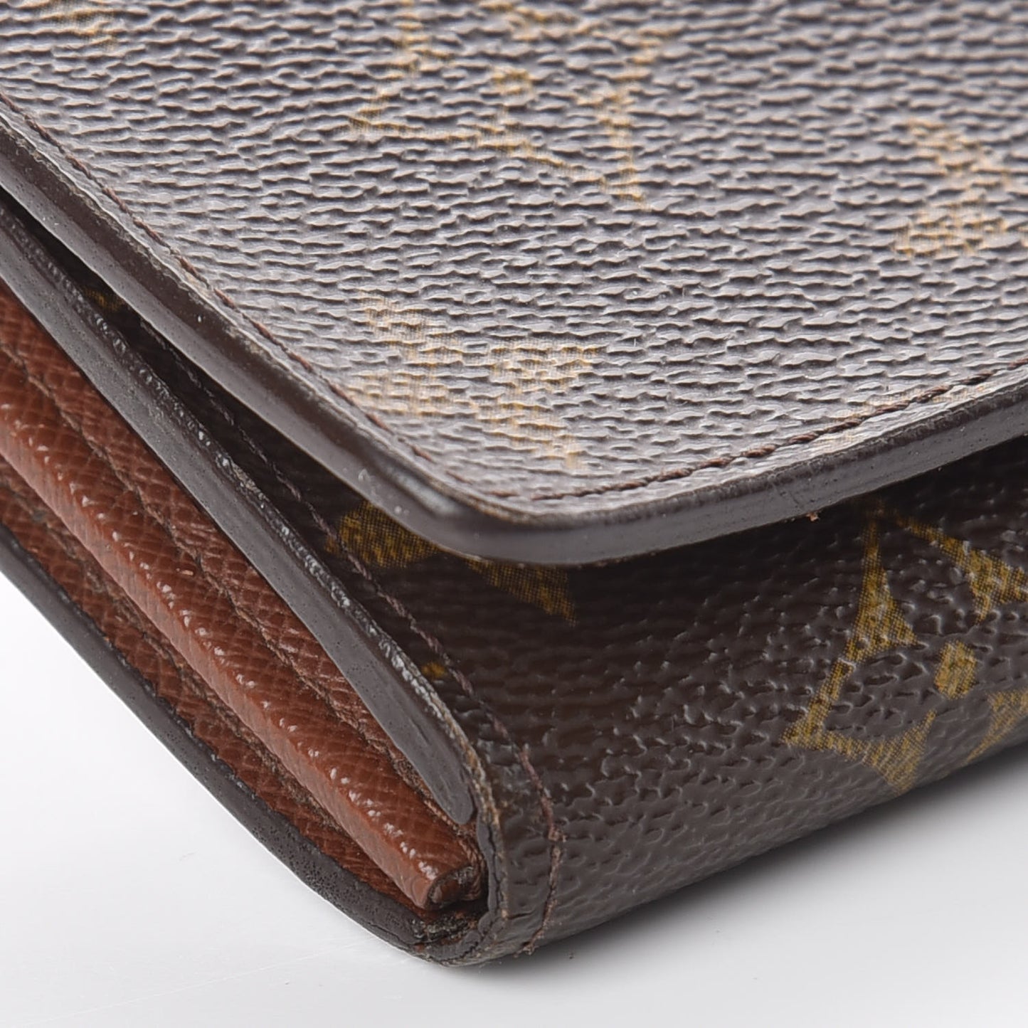 Monogram Porte-Monnaie Billets Tresor Wallet