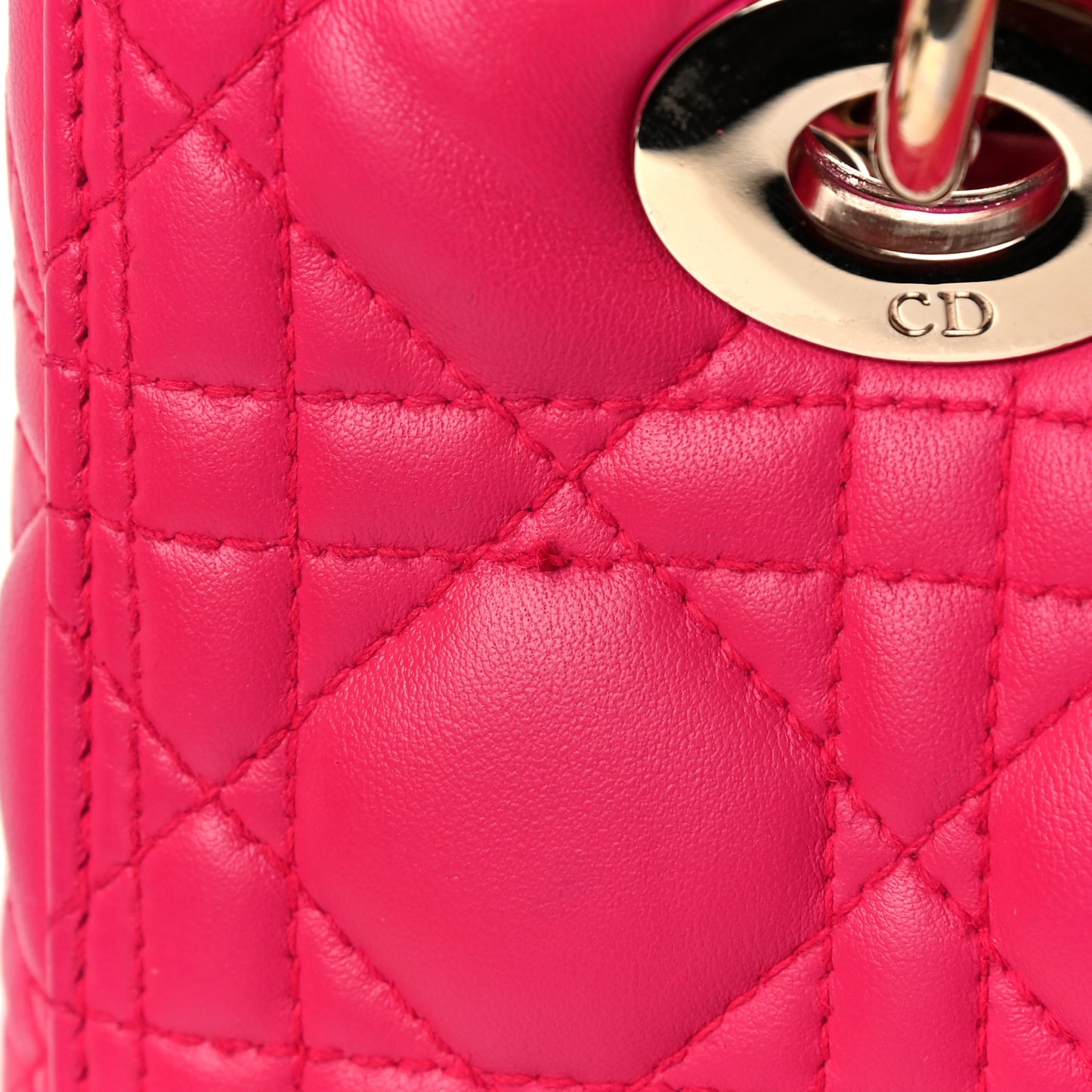 Lambskin Cannage Medium Lady Dior Fuchsia