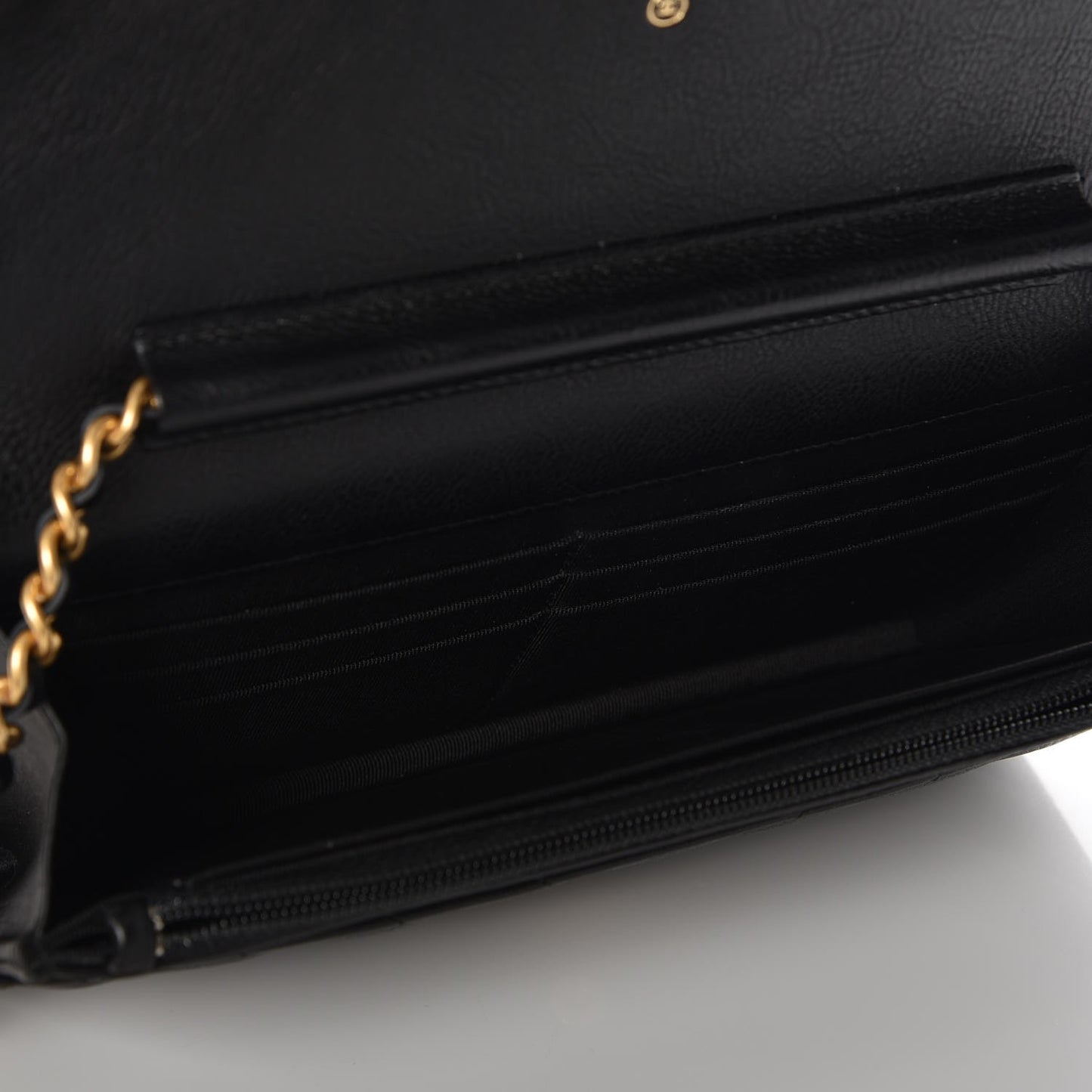Calfskin Chevron Quilted Wallet On Chain WOC Black