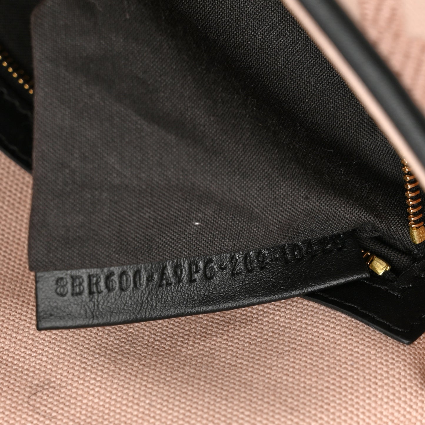 Canvas Vitello King FF Embroidered Baguette Rosa Quarzo Black