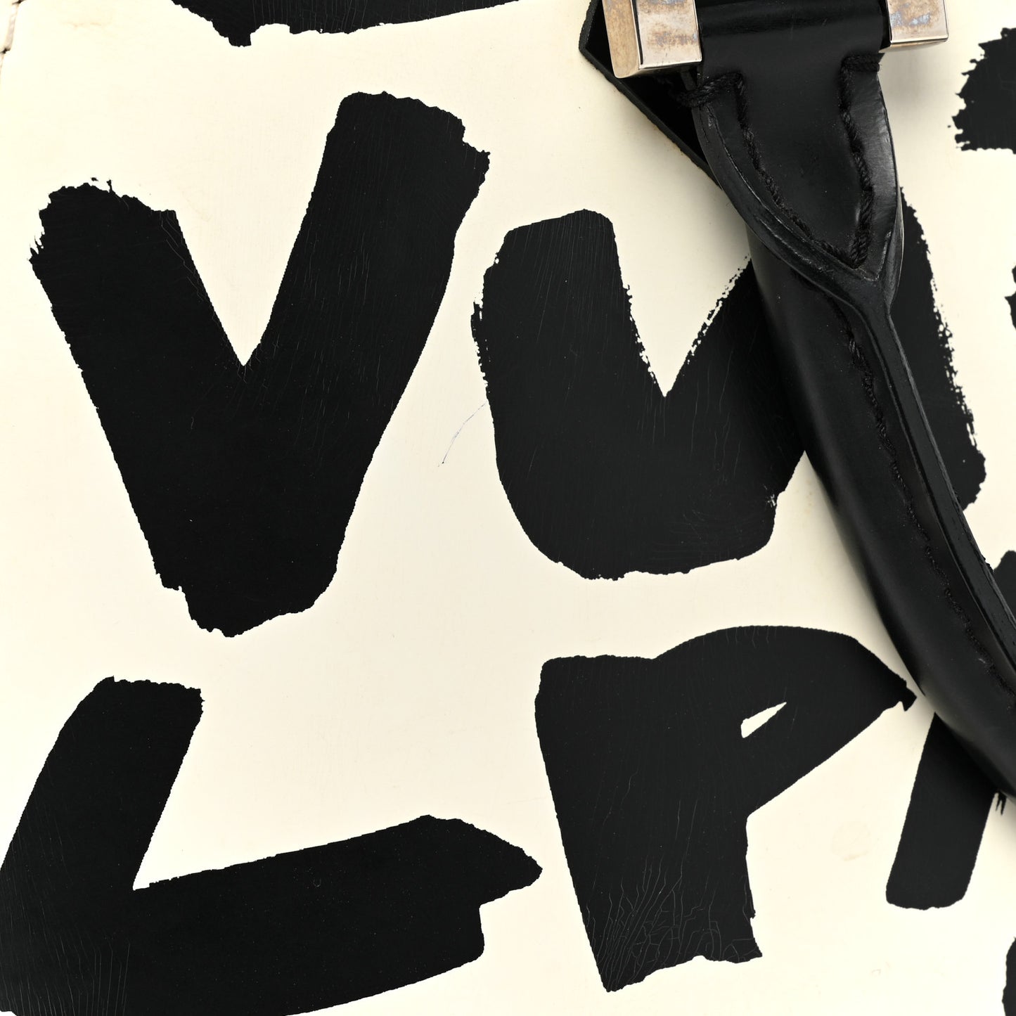 Graffiti Alma MM Black
