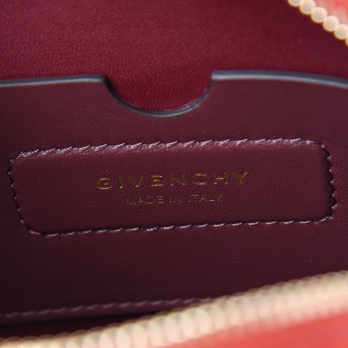 Calfskin Crocodile Embossed Eden Round Red