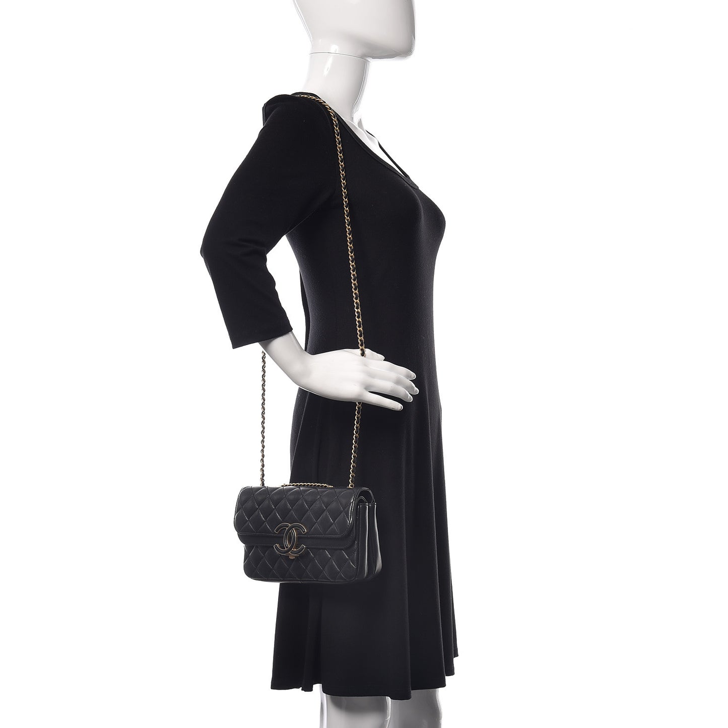 Lambskin Quilted Small CC Chic Flap Black