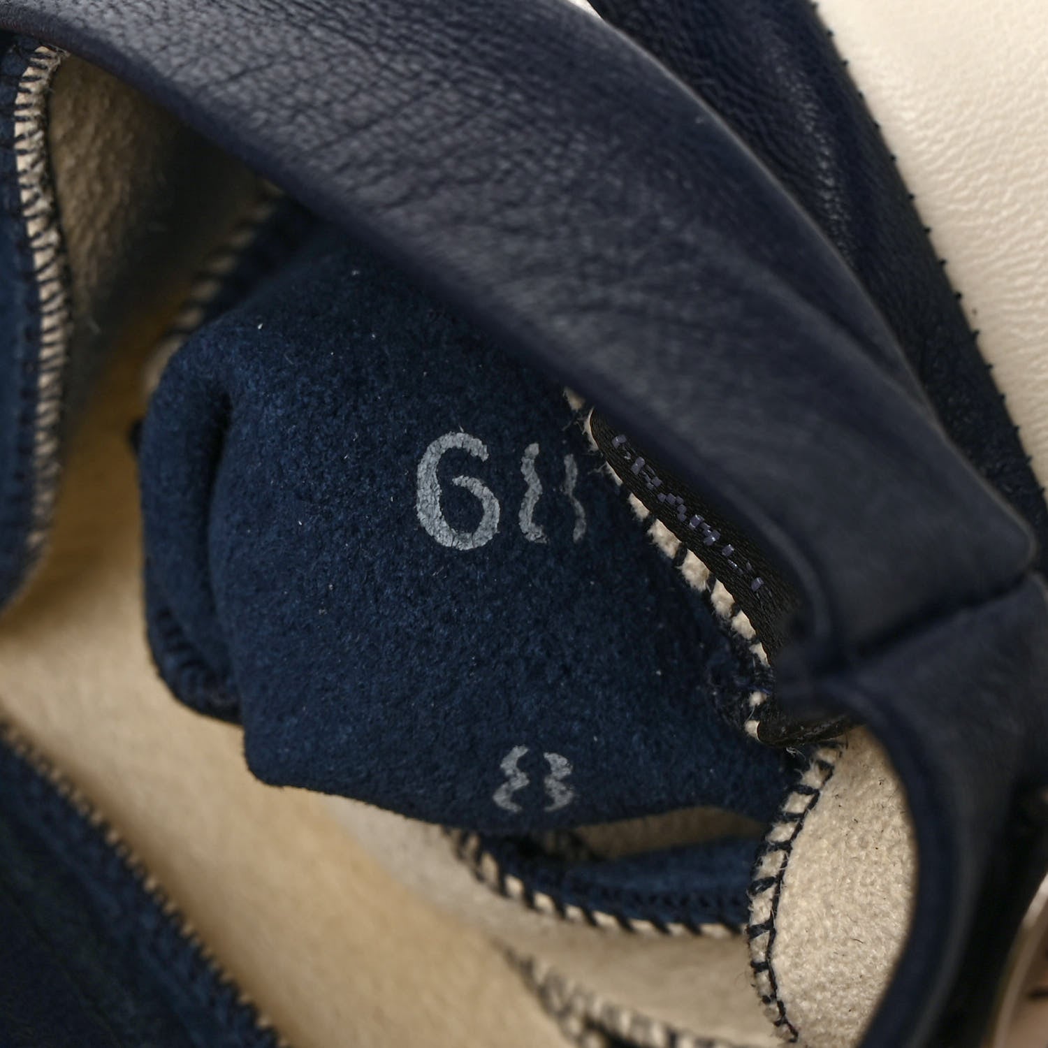 Chanel Lambskin Fingerless Gloves 8 Navy White 5 of 6