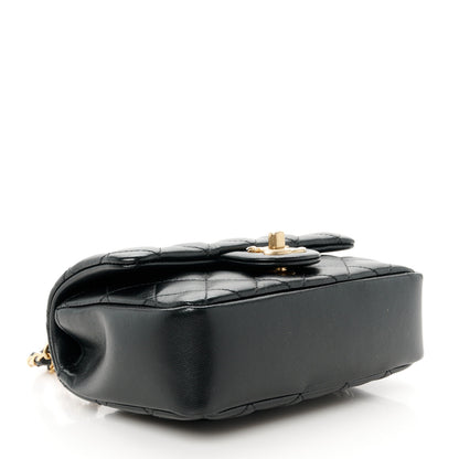 Chanel Shiny Lambskin Quilted Pearl Twist Mini Square Flap Black 4 of 15