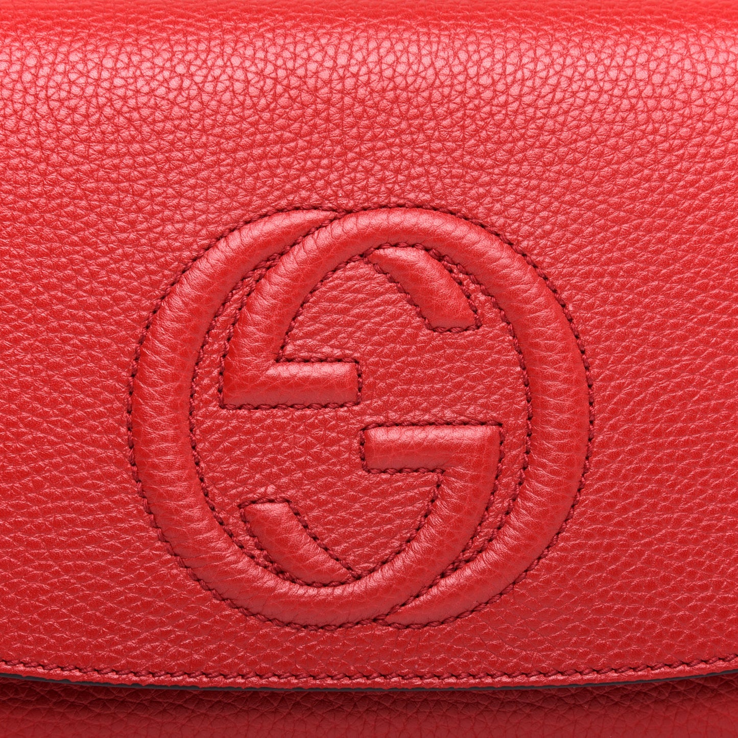 Pebbled Calfskin Medium Soho Flap Crossbody Vibrant Red
